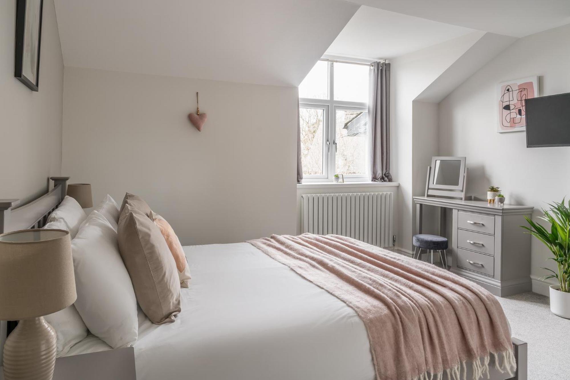 Tudor House-Windermere Centre