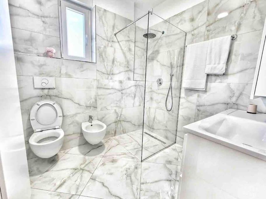 53° Bs Skanderbeg City Center Comfort