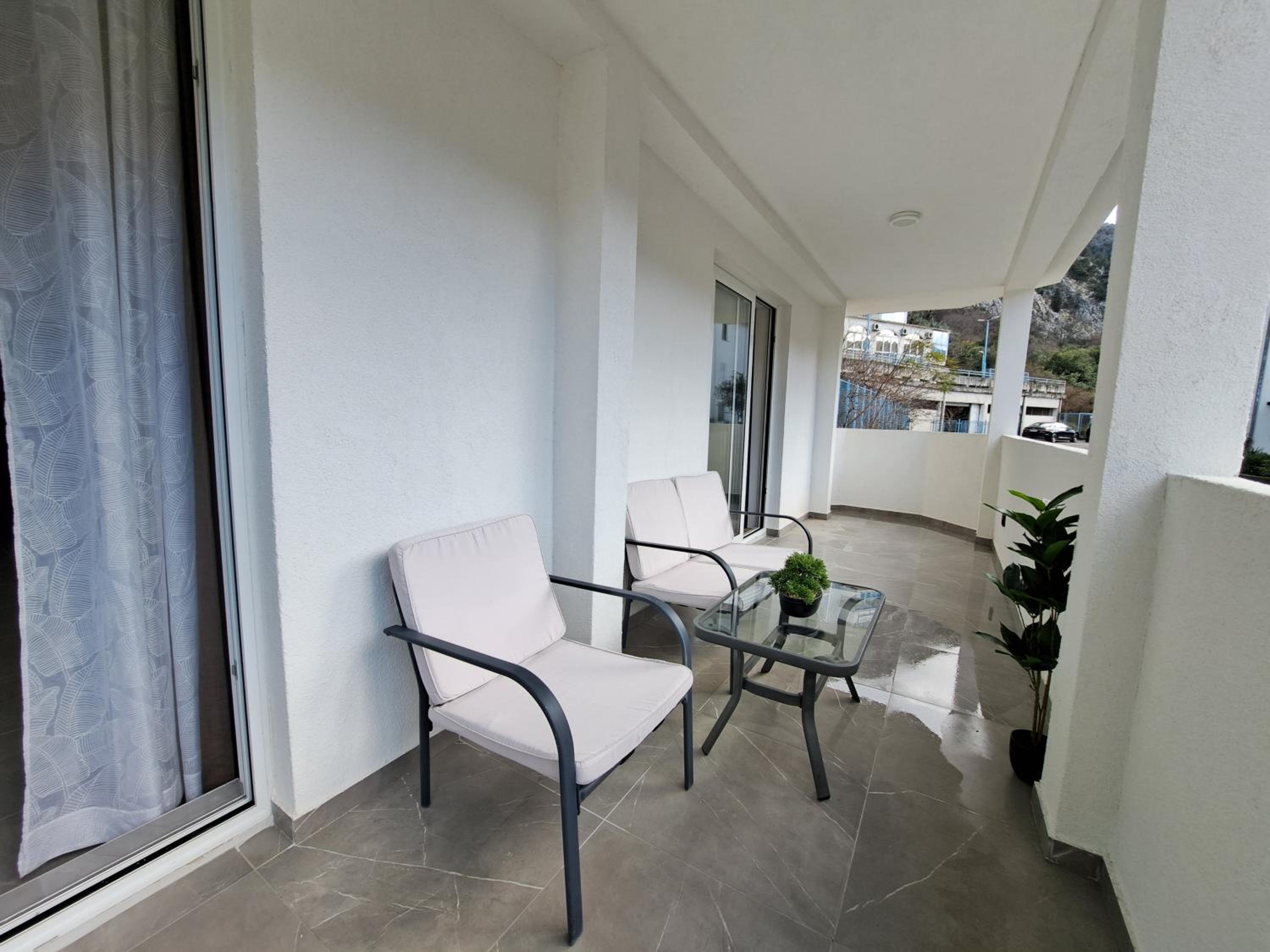 Paun apartment