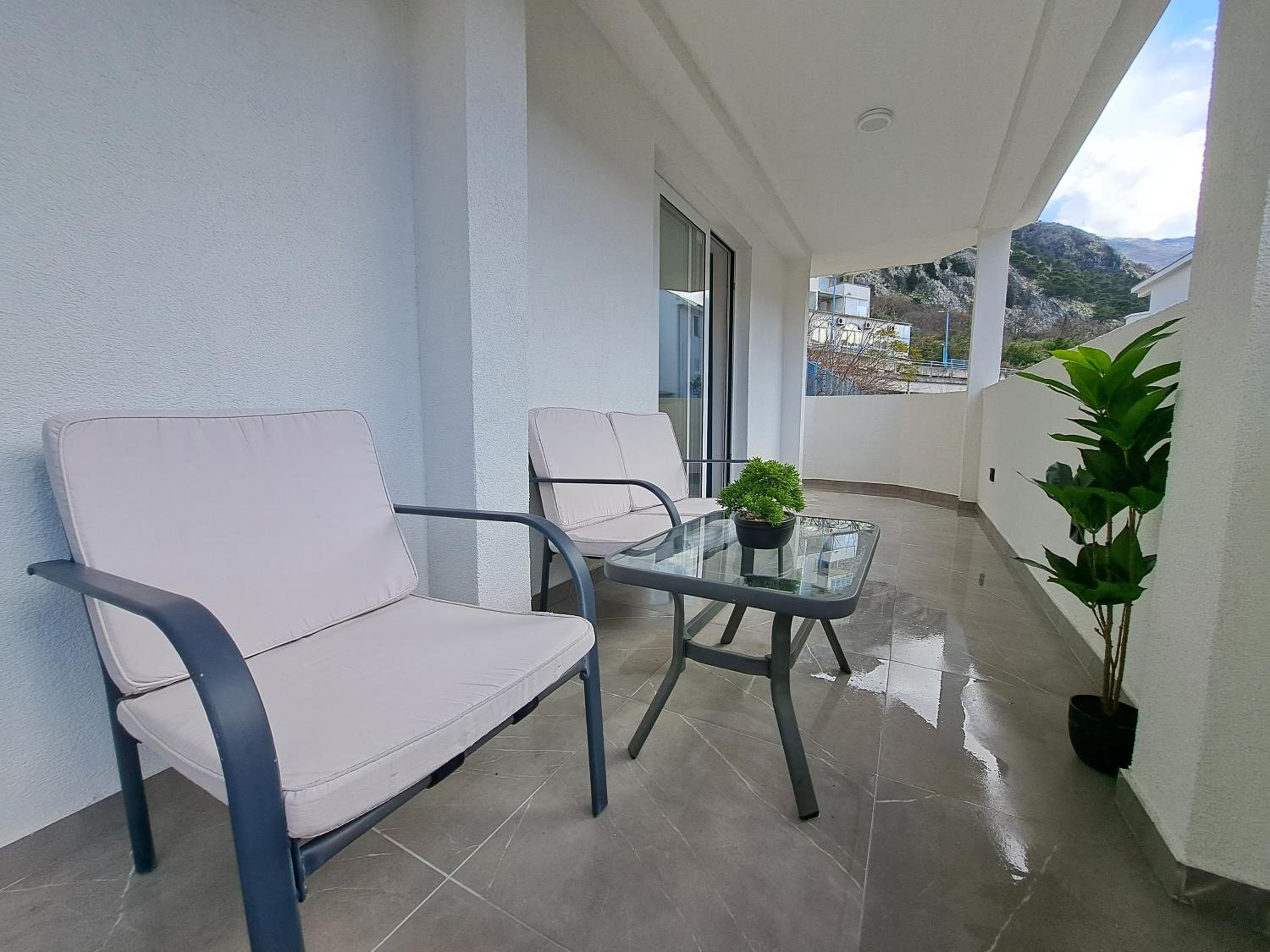 Paun apartment
