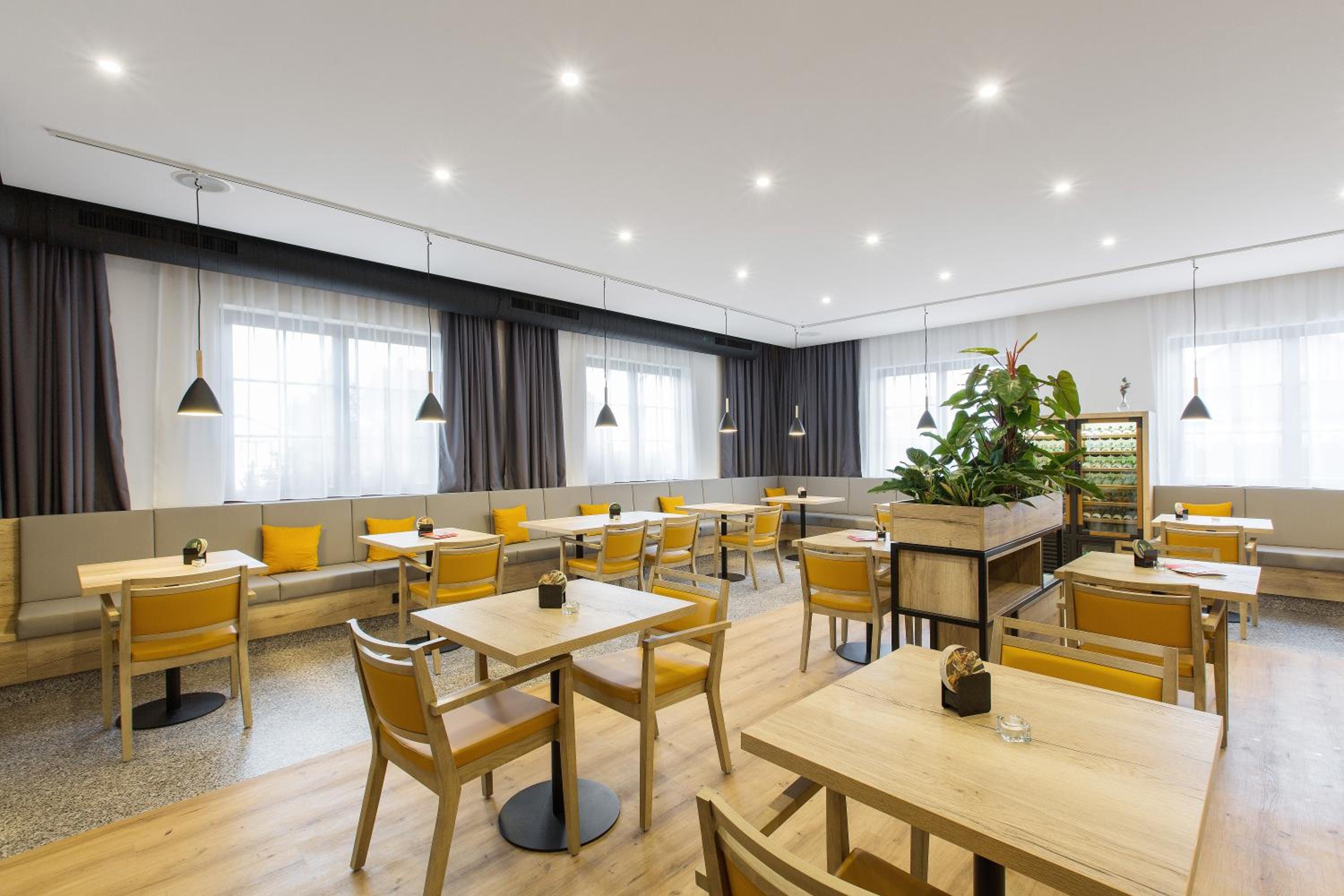 Hotel Restovna