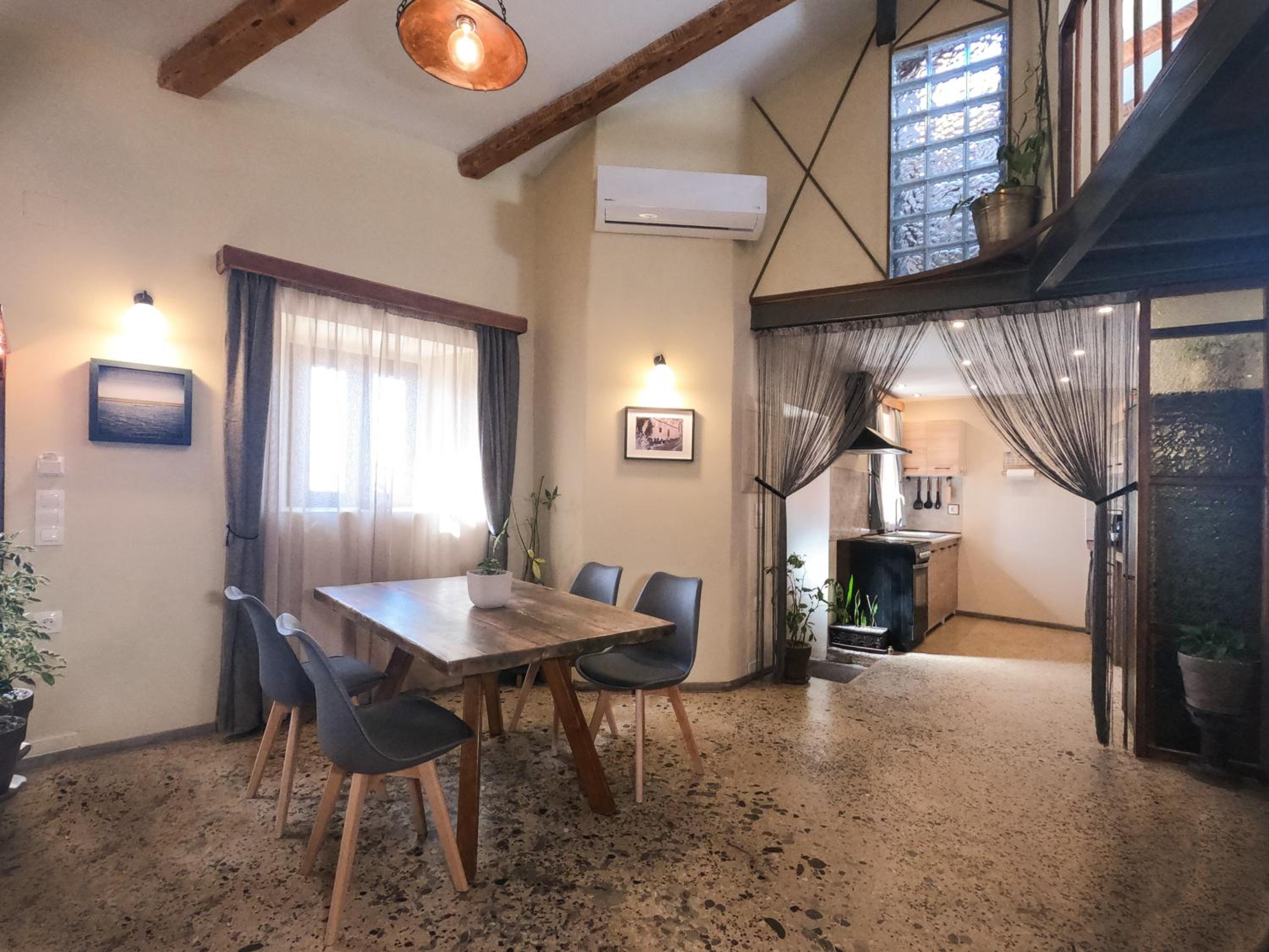 Papou Cottage