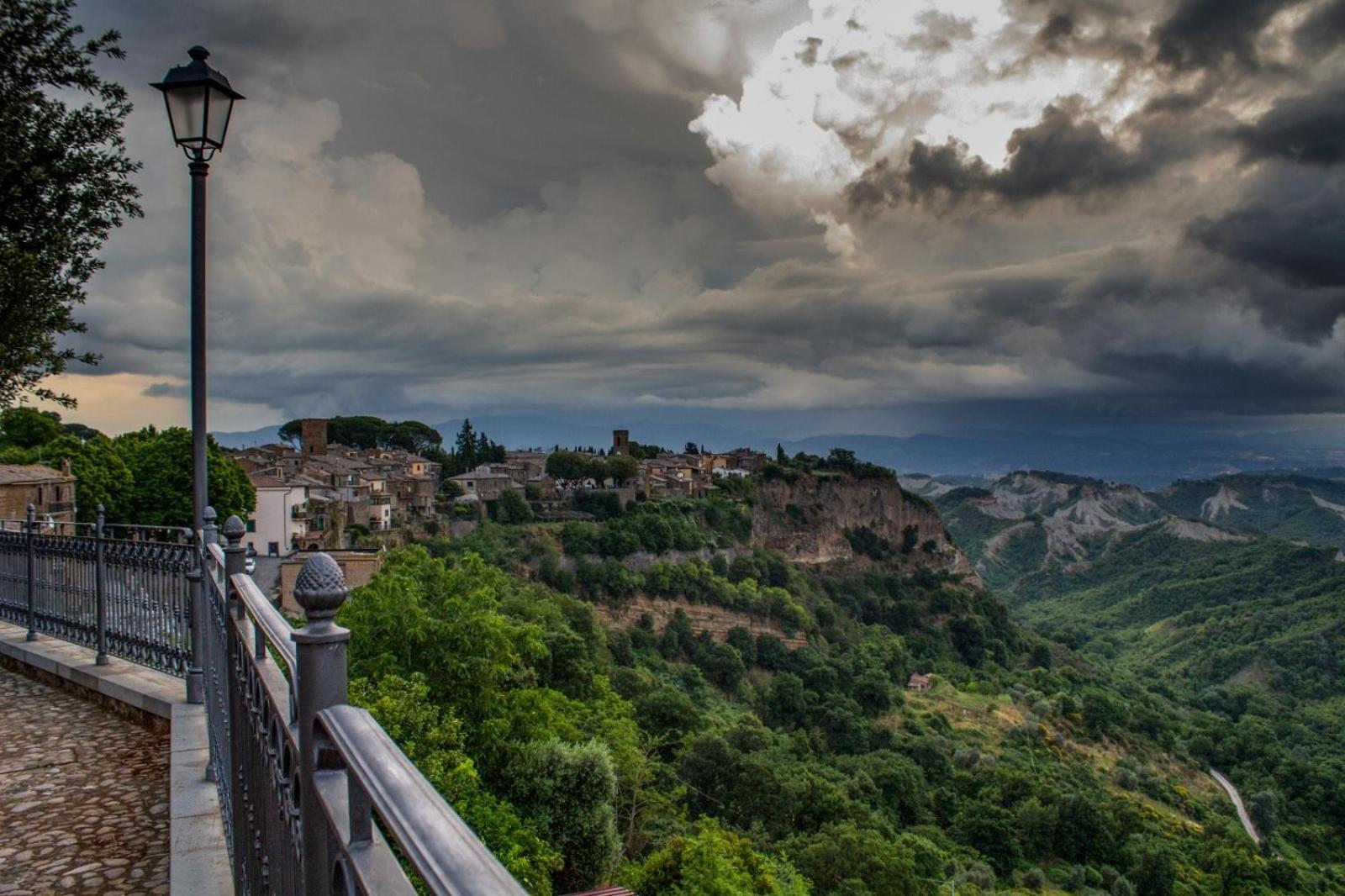 La Finestra su Civita view 4