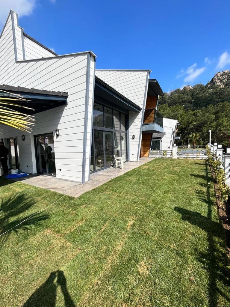 Black Pearl Villa Turunc view 4