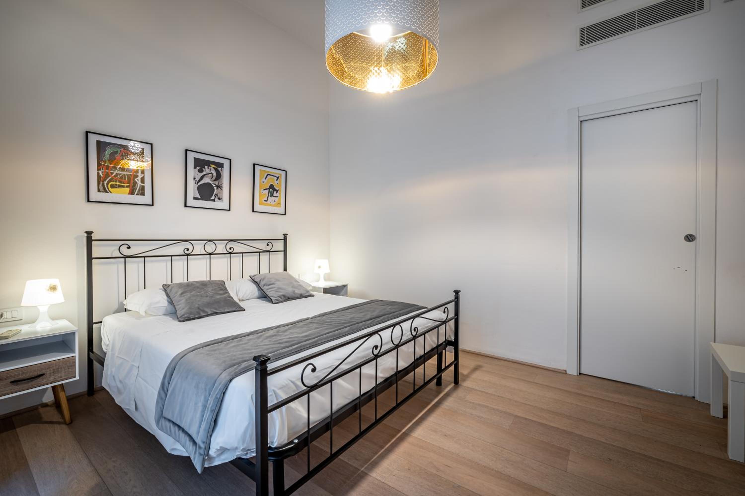 Luxury apt in the heart of city out of ZTL