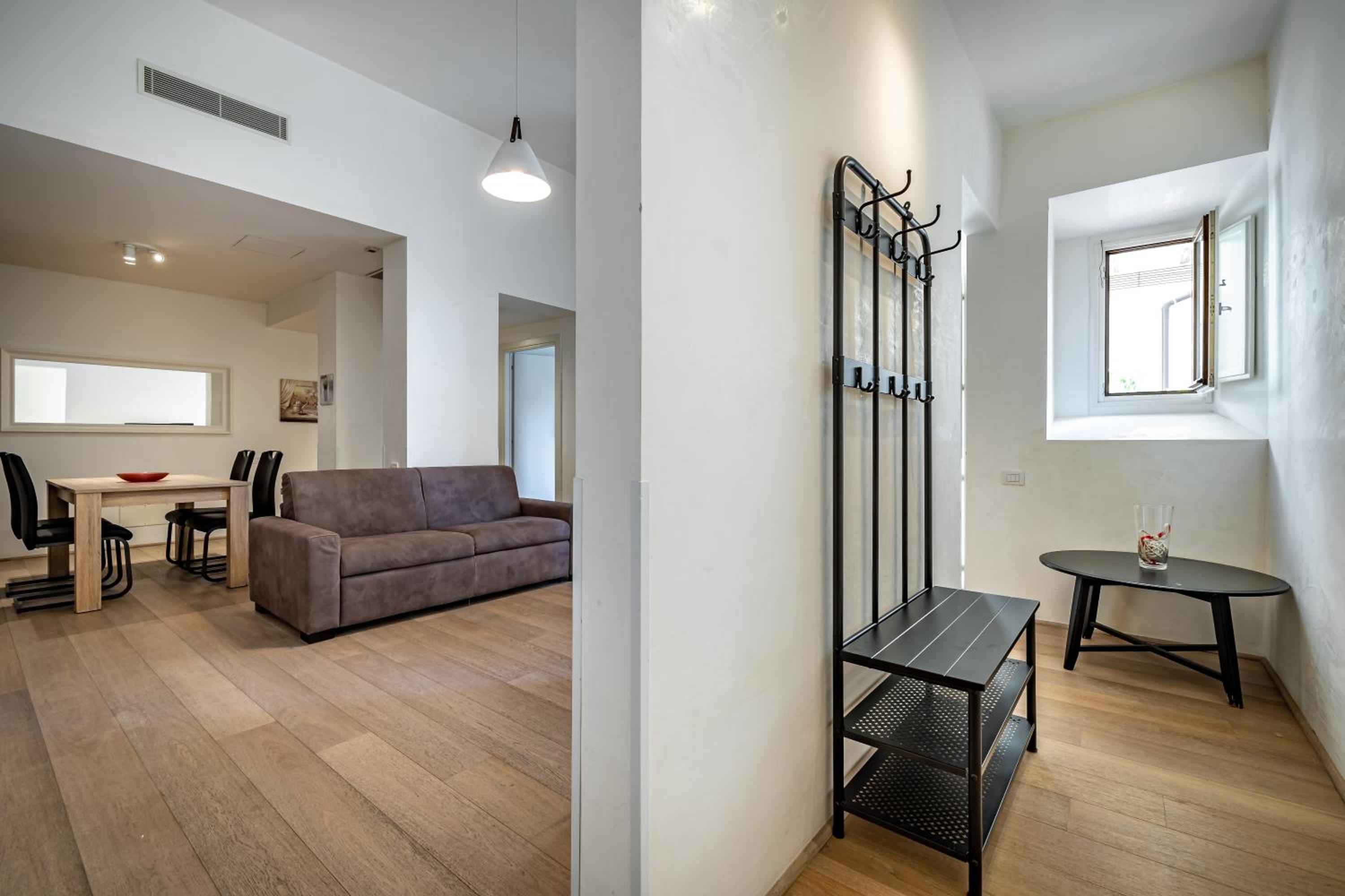 Luxury apt in the heart of city out of ZTL