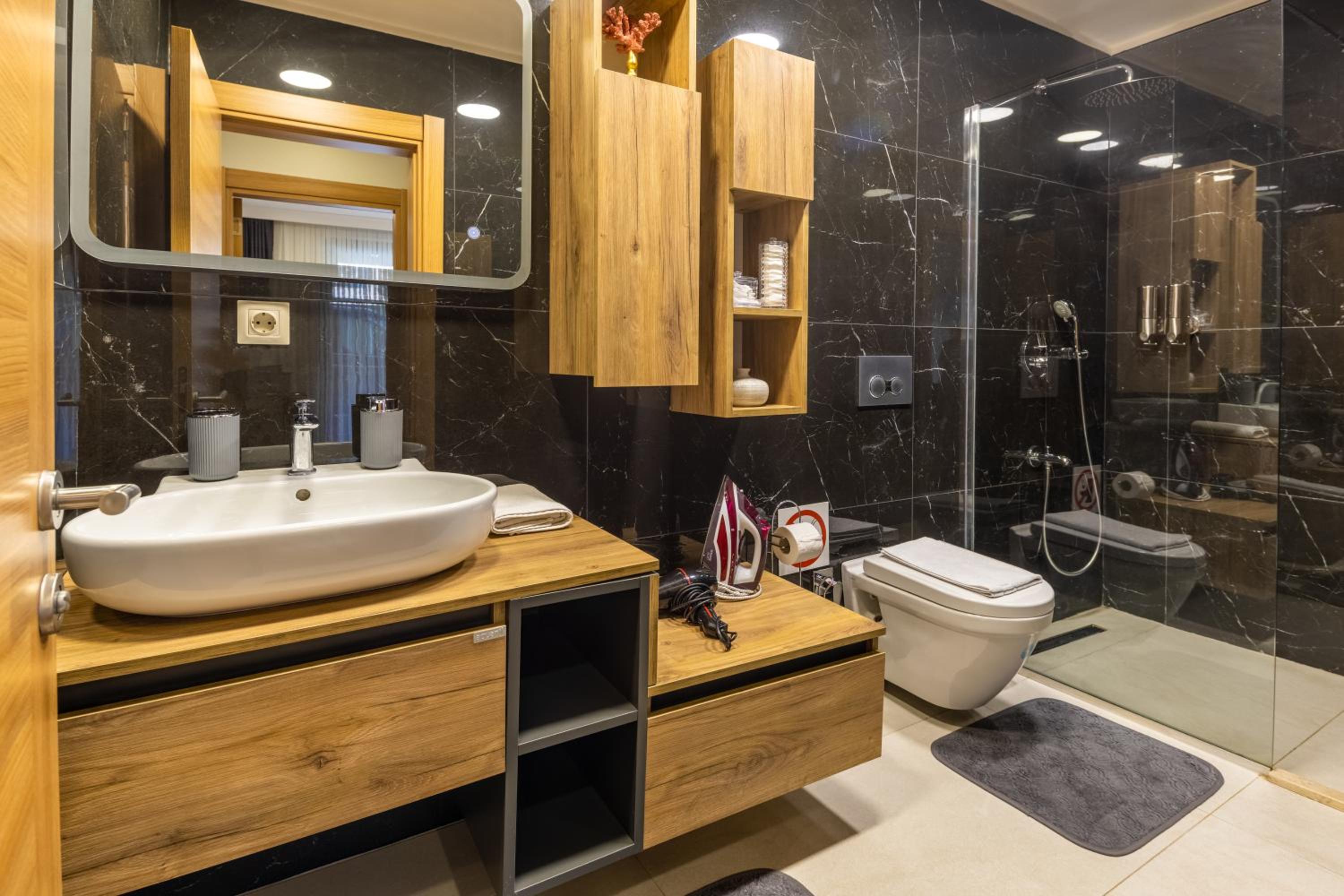 BayMari Suites Plus Florya - Image 9