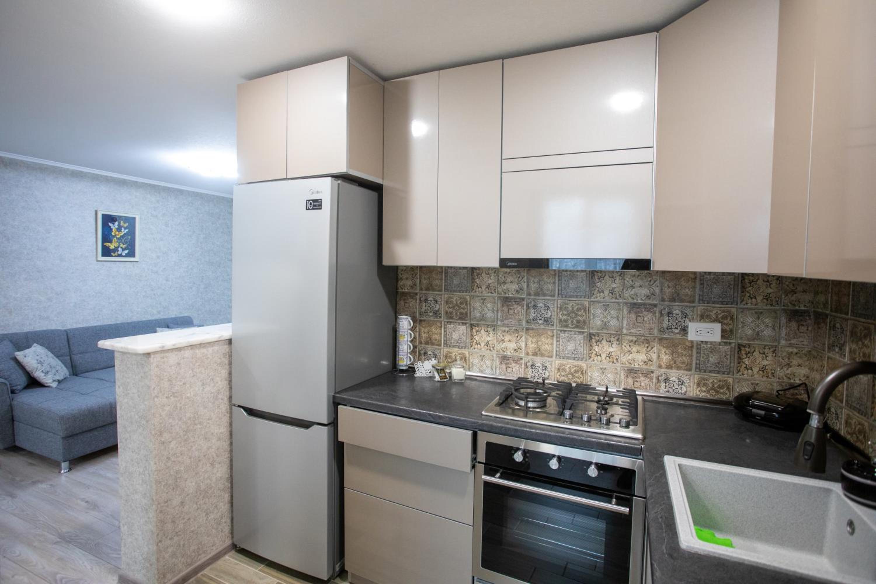Ninia's Apartment view 5