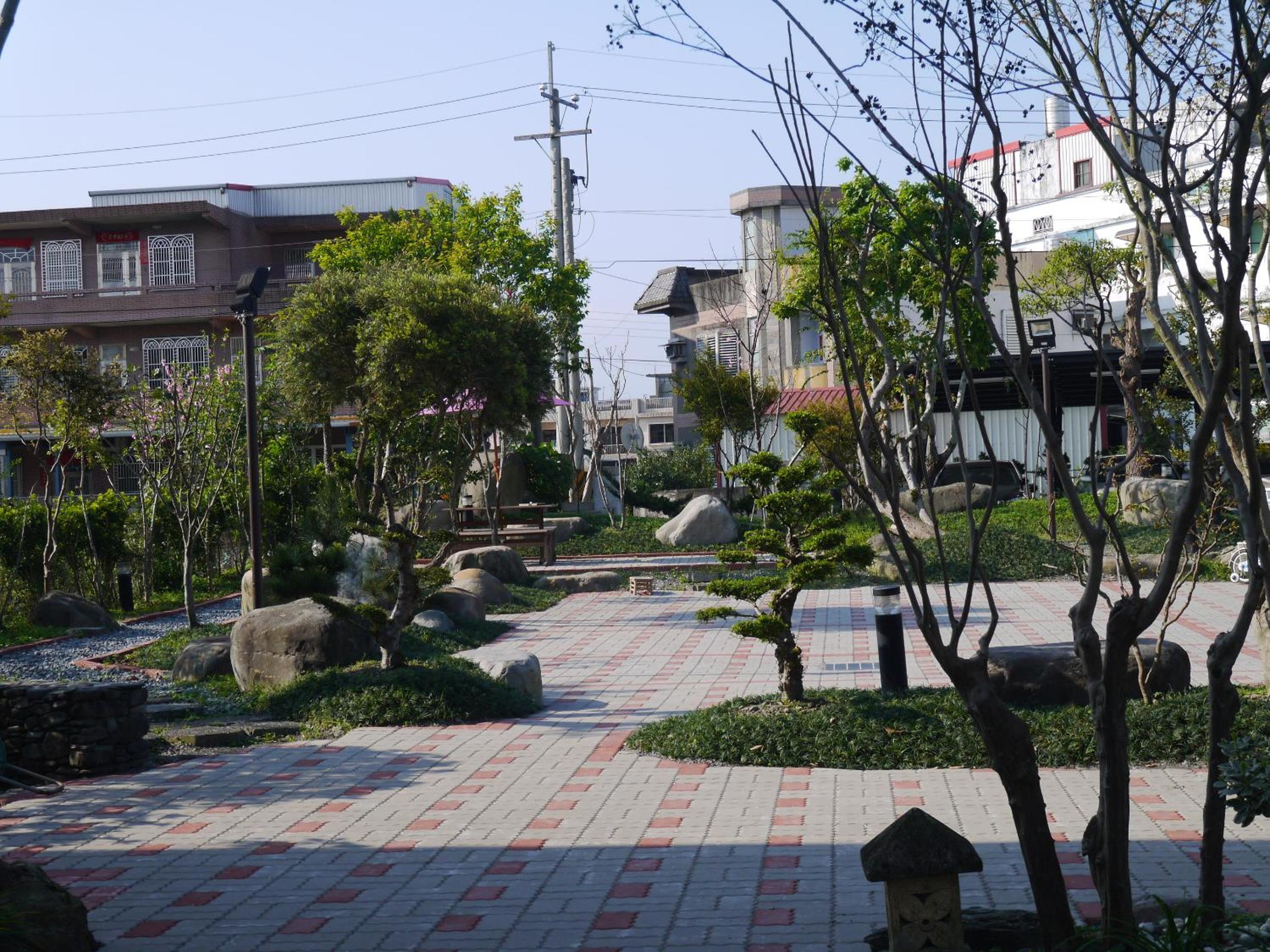 Photo 6