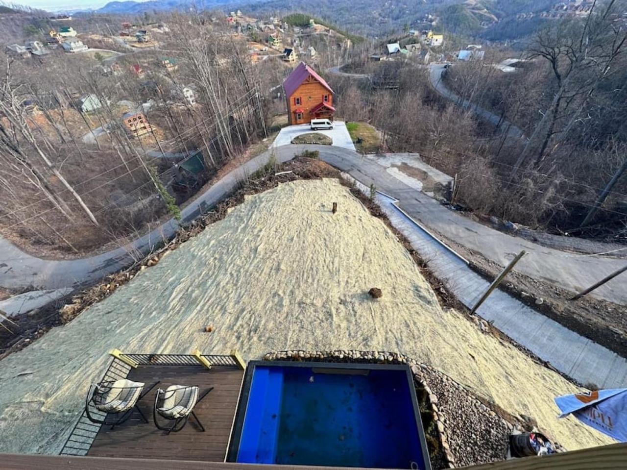 Luxury and New w Mod Pool Views Incredible view 5