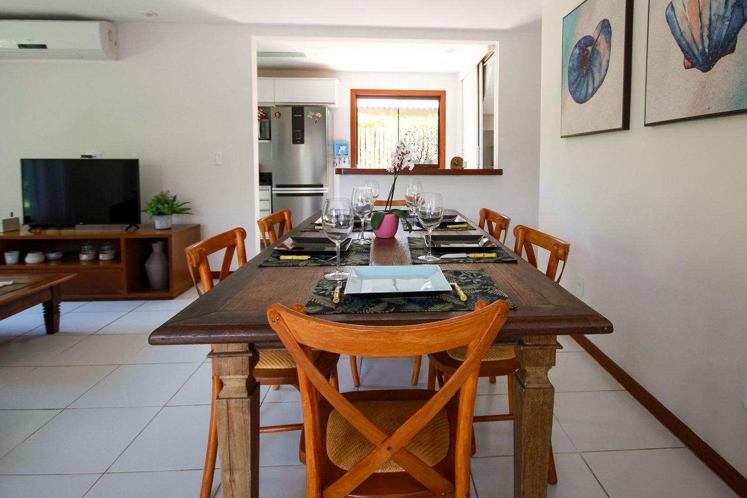 200 metros da praia! Casa alto padrão 5 suítes