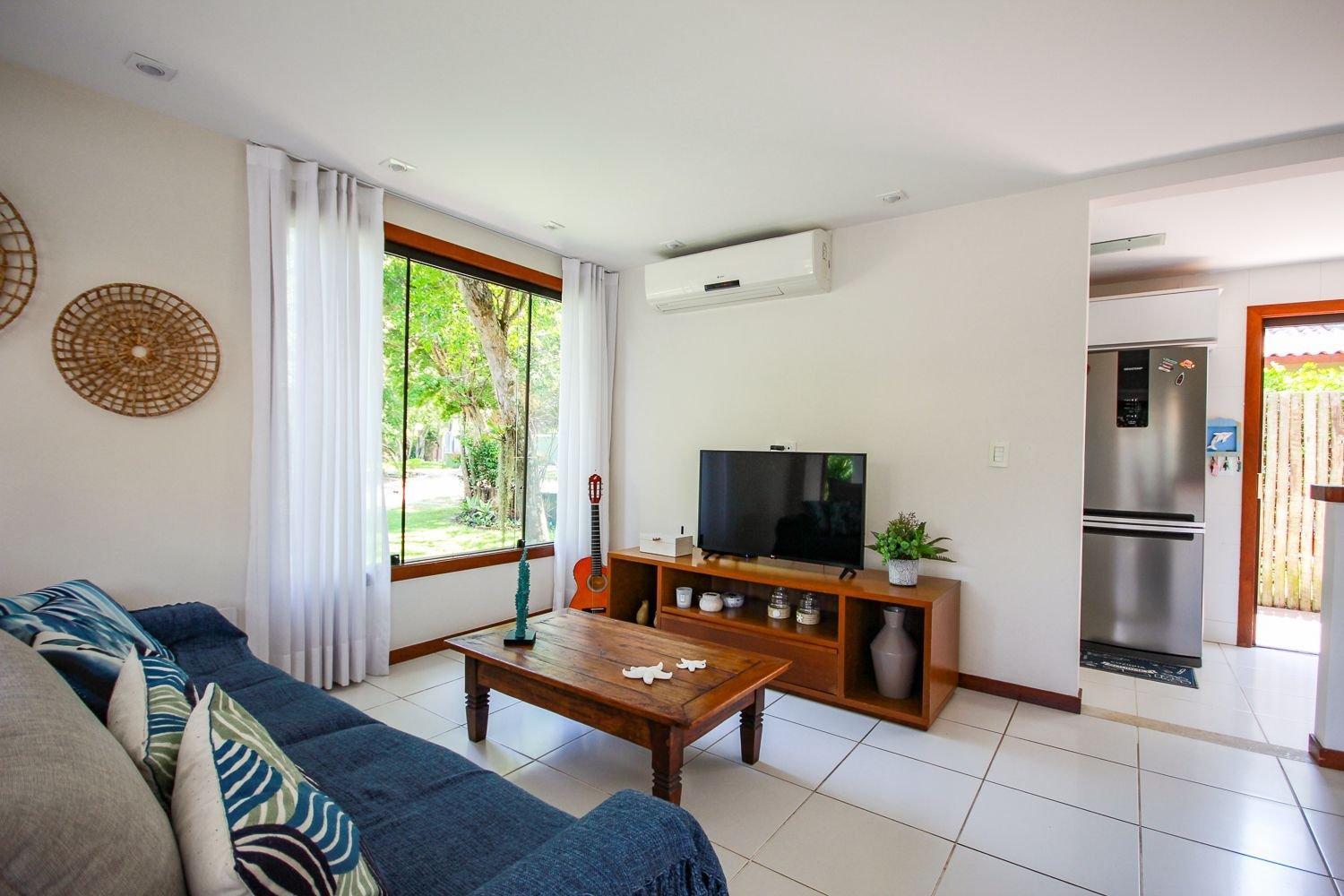 200 metros da praia! Casa alto padrão 5 suítes