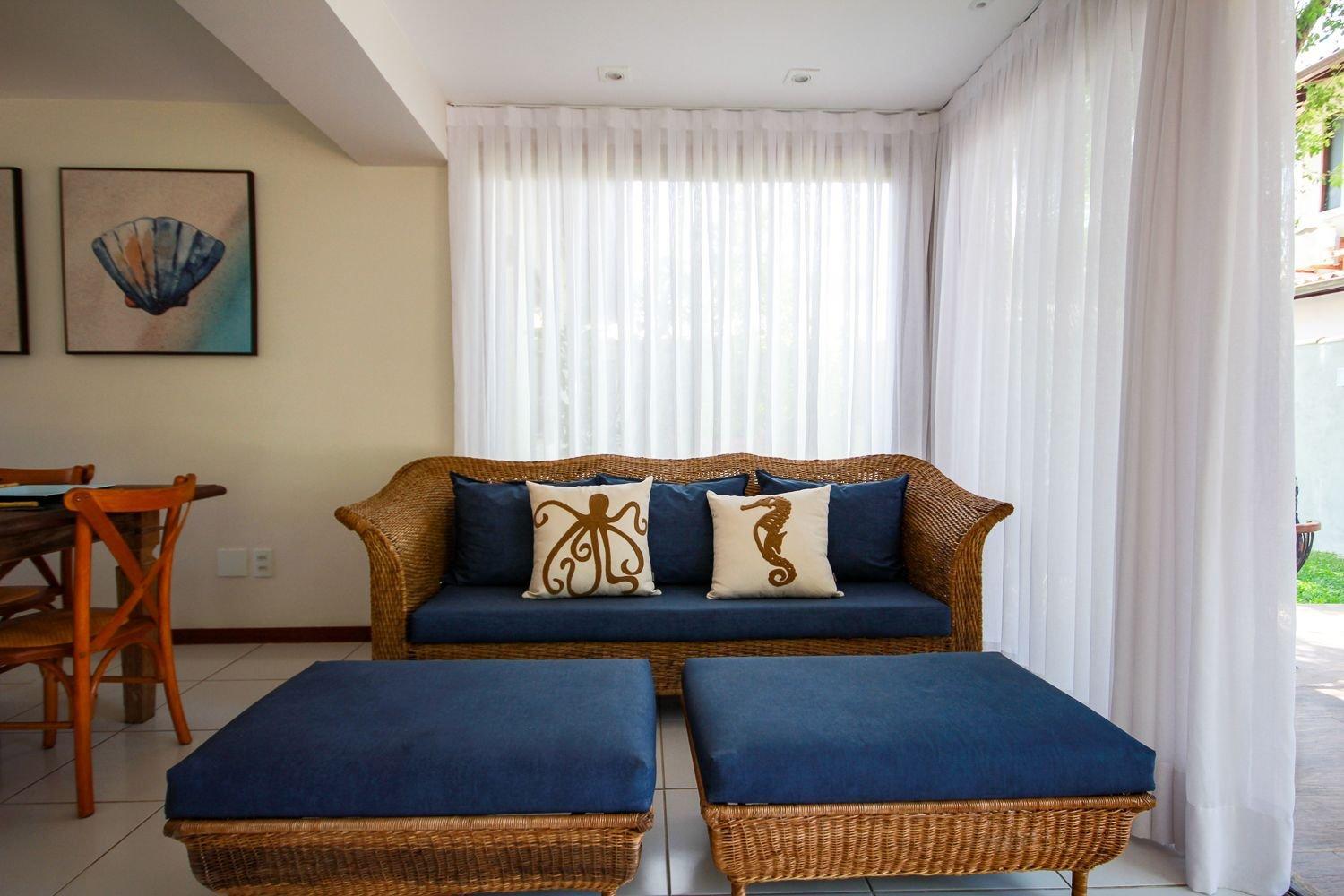 200 metros da praia! Casa alto padrão 5 suítes