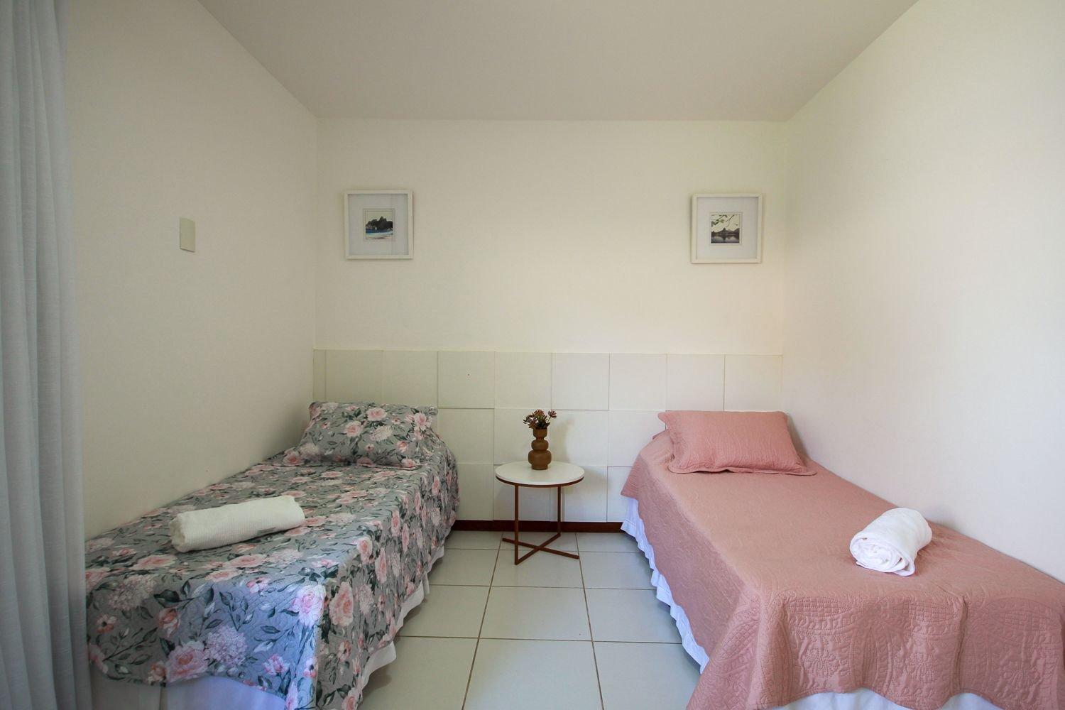 200 metros da praia! Casa alto padrão 5 suítes