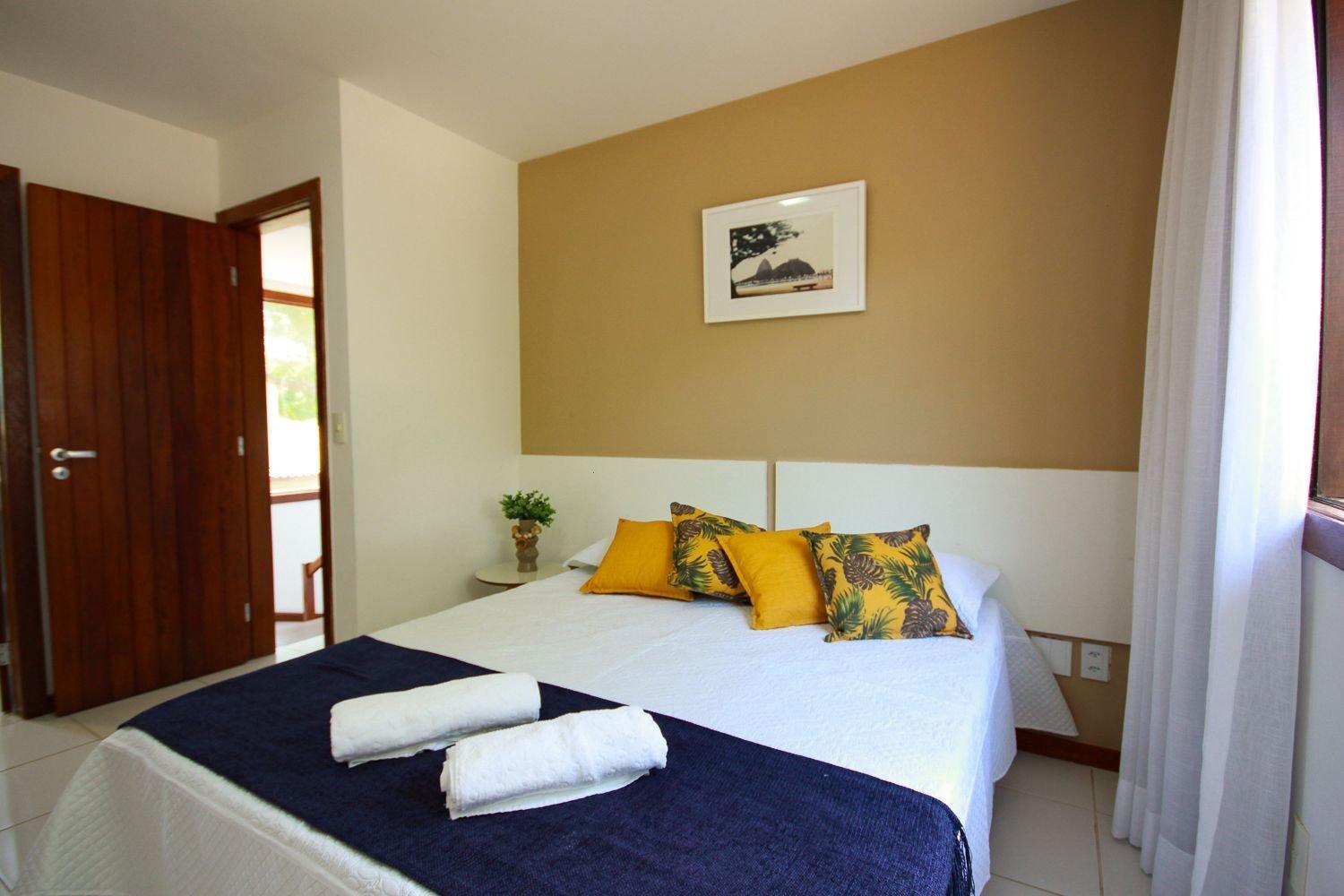 200 metros da praia! Casa alto padrão 5 suítes