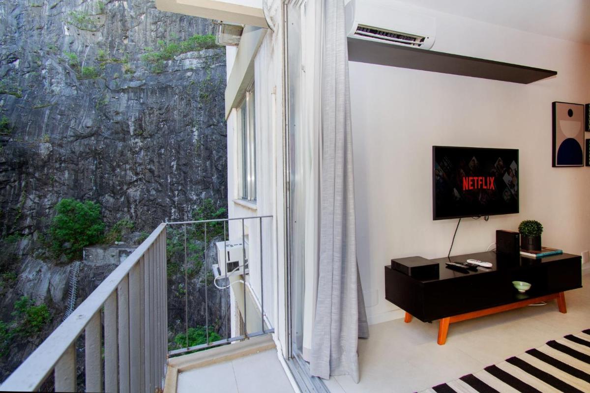 Design Botafogo: Piscina, Garagem e Luxo