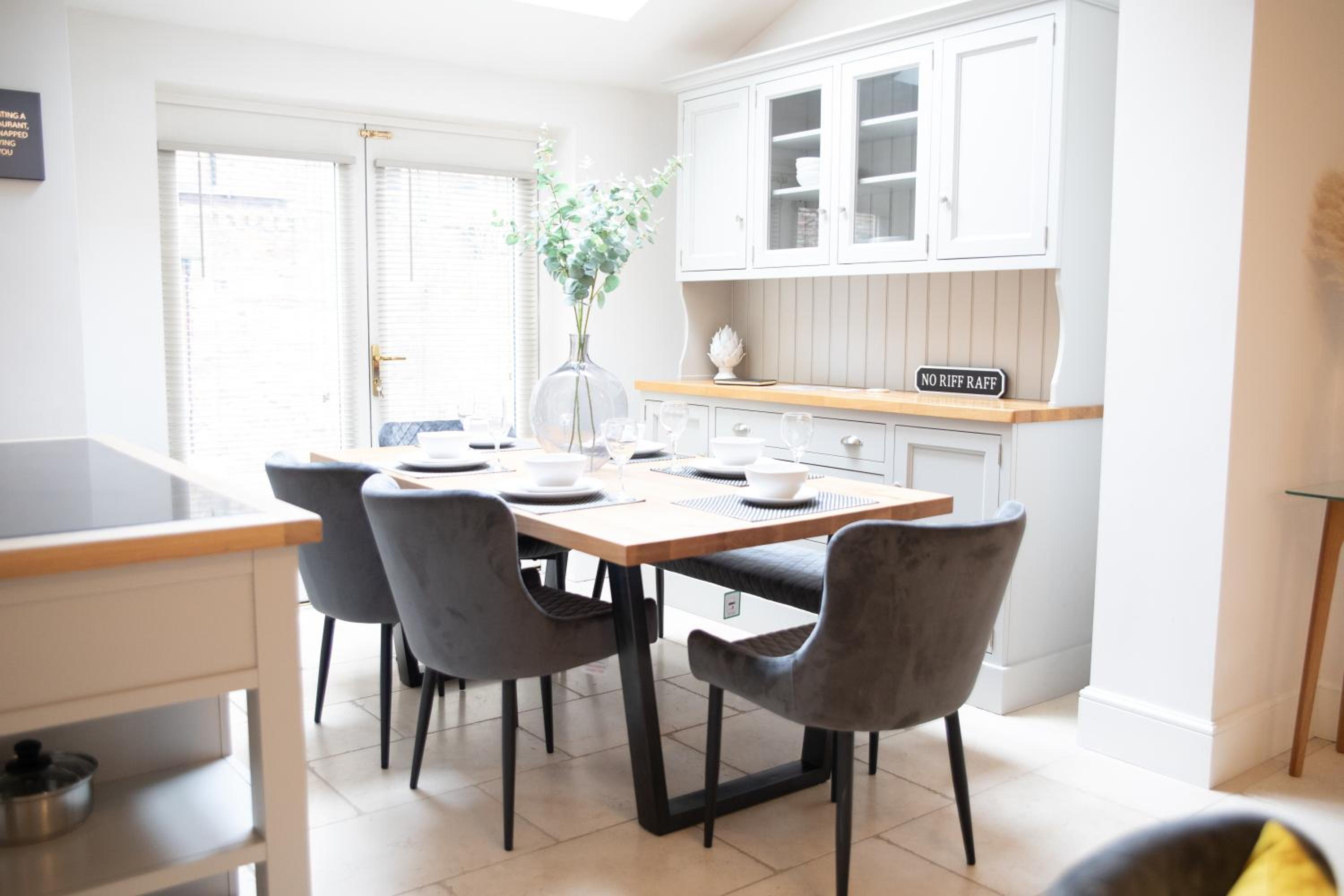 35 Grosvenor Terrace - 3 Bed Sleeps 6, 5 min walk from York City Centre