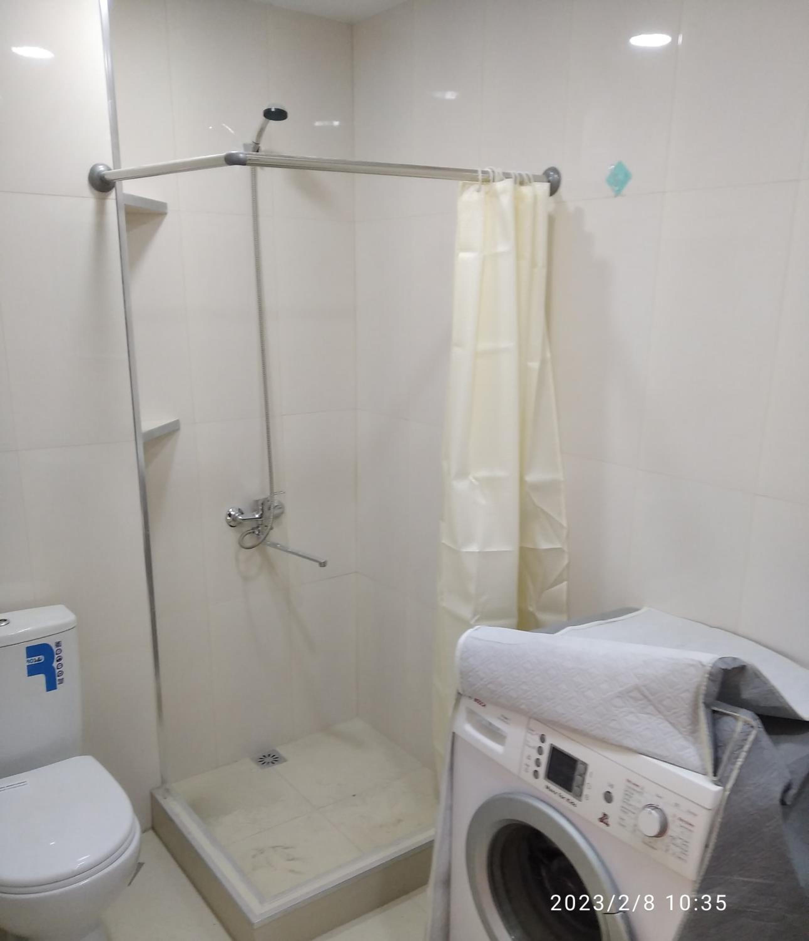 Komfortni apartament riadom s metro view 2