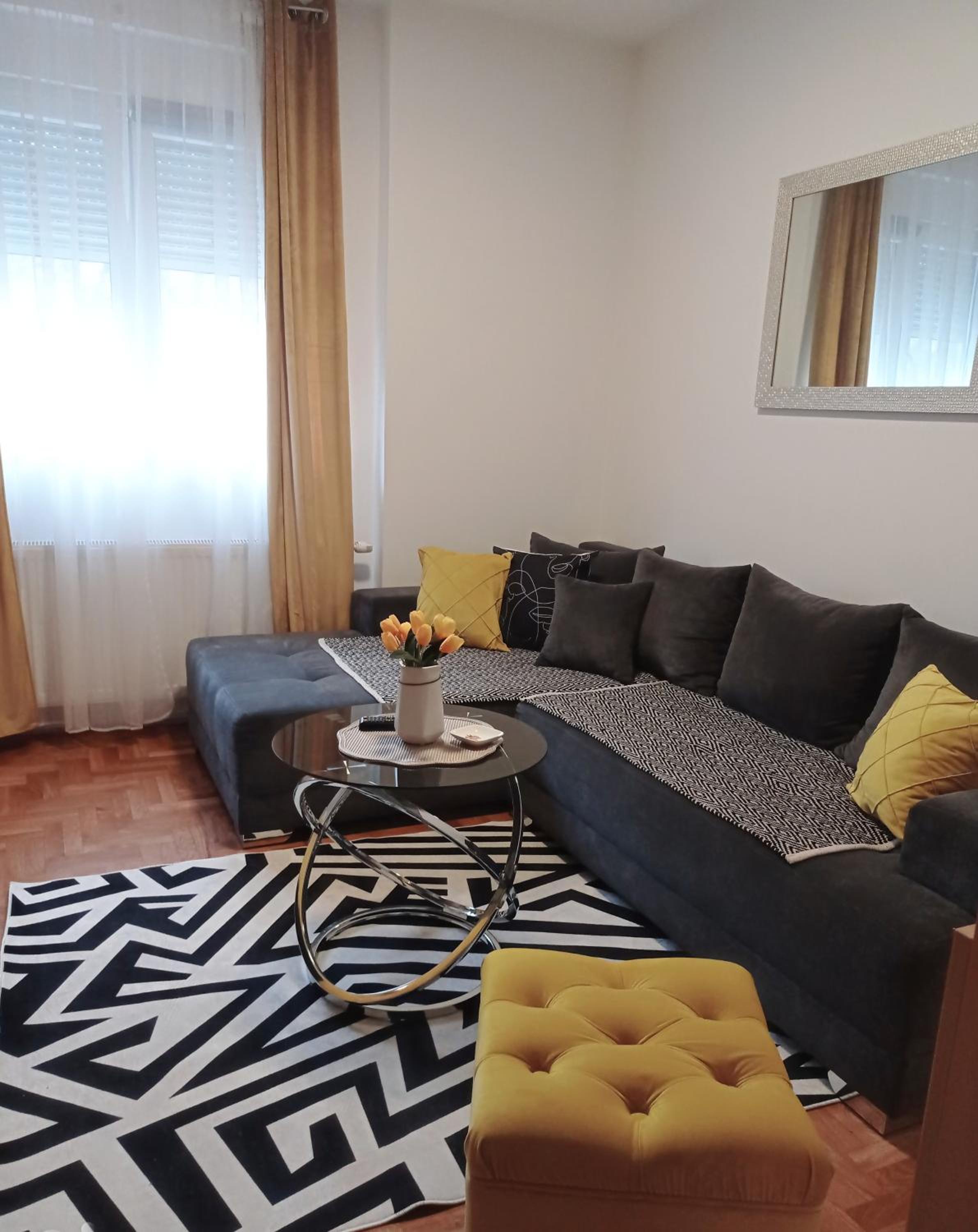 APARTMAN SUNFLOWER view 5