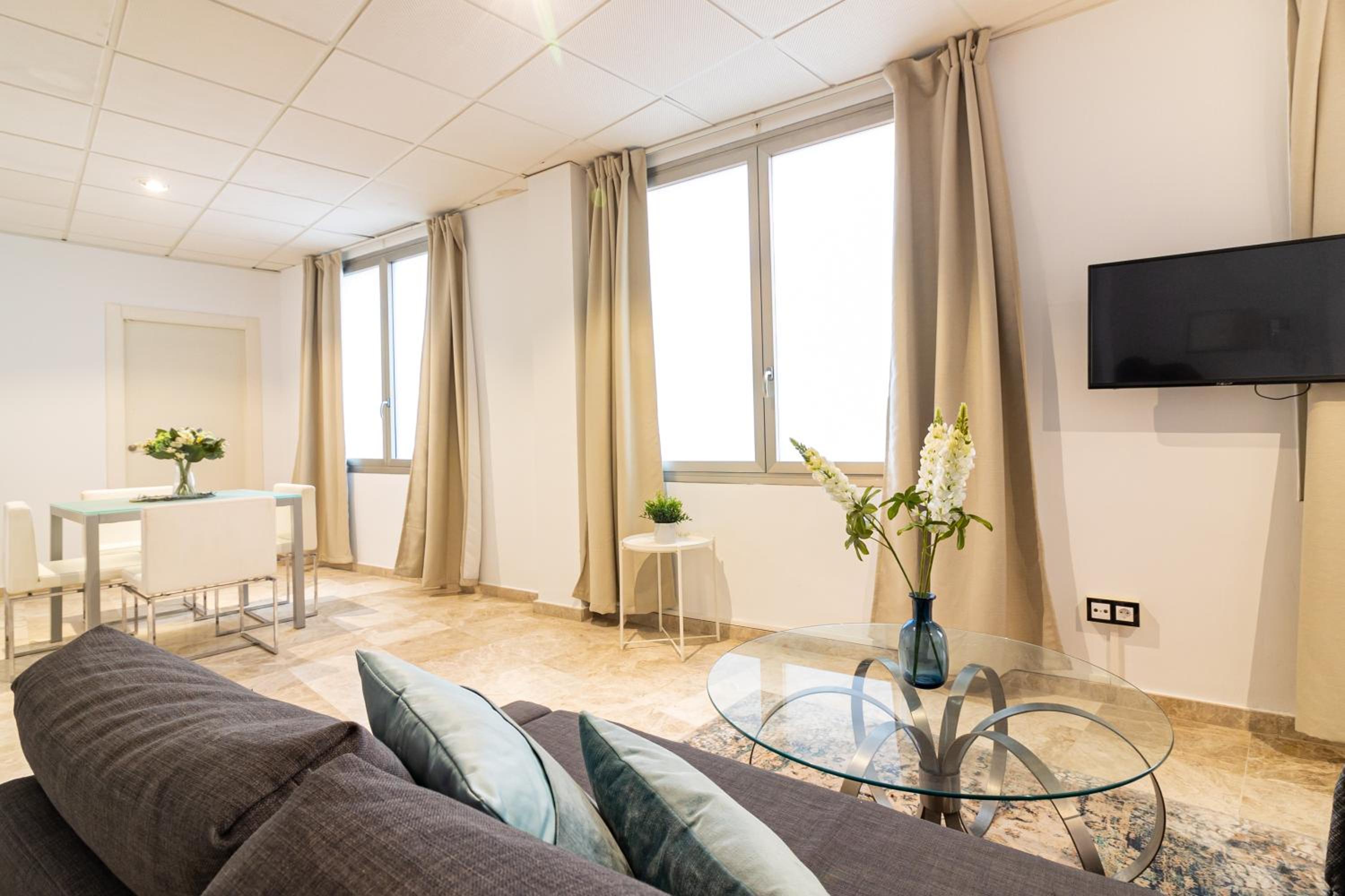 Sáenz Suites Gallery by Bossh! Apartments