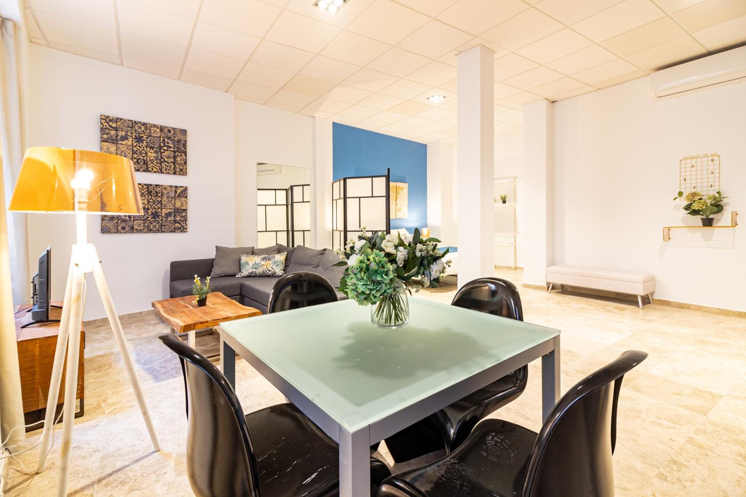 Sáenz Suites Gallery by Bossh! Apartments