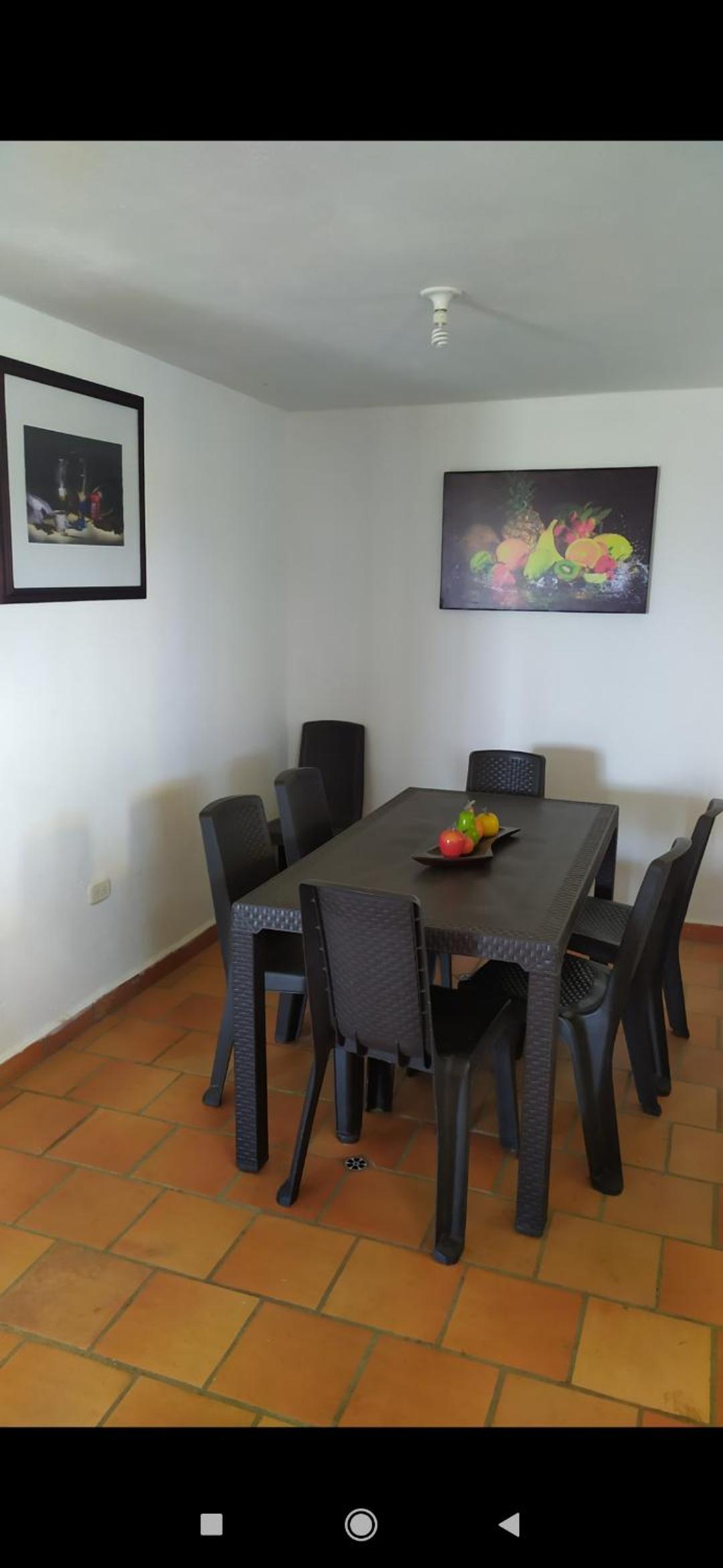Casa de Campo EL LAGUITO - Mesa de los Santos