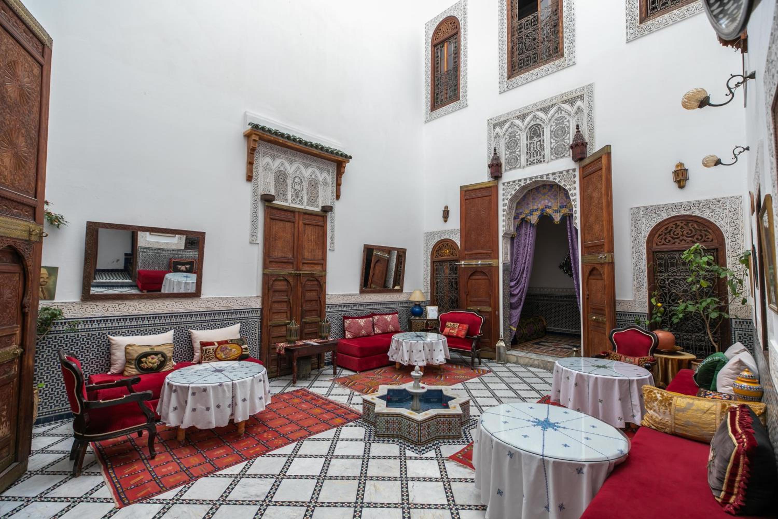 lounge