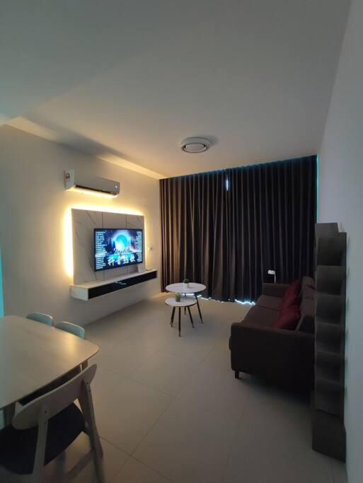 Kuching 3rd Mile Yarra Park Apartment photo 2