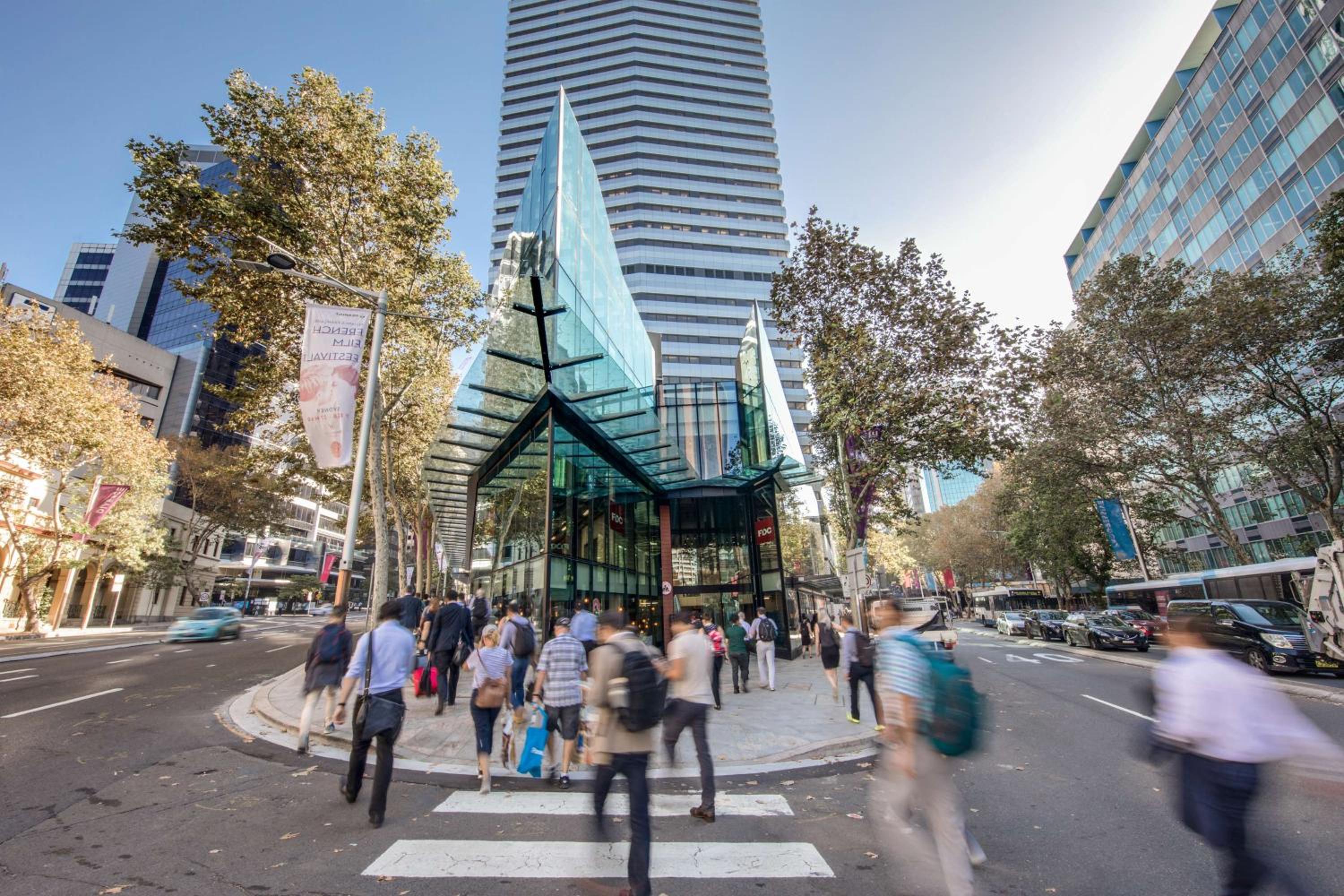 Vibe Hotel North Sydney 3