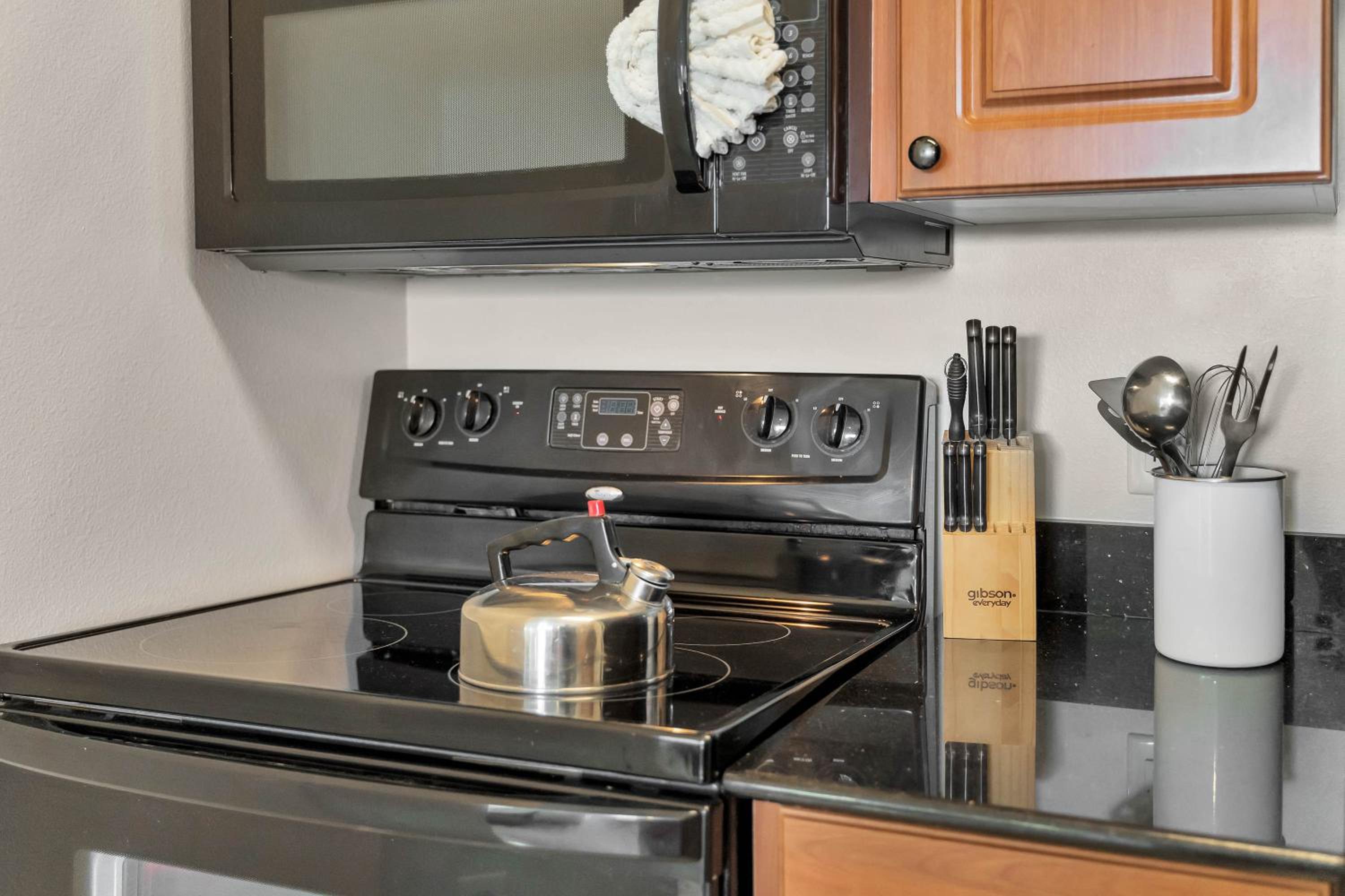 The Point, Lux Apartment 4 min from Universal