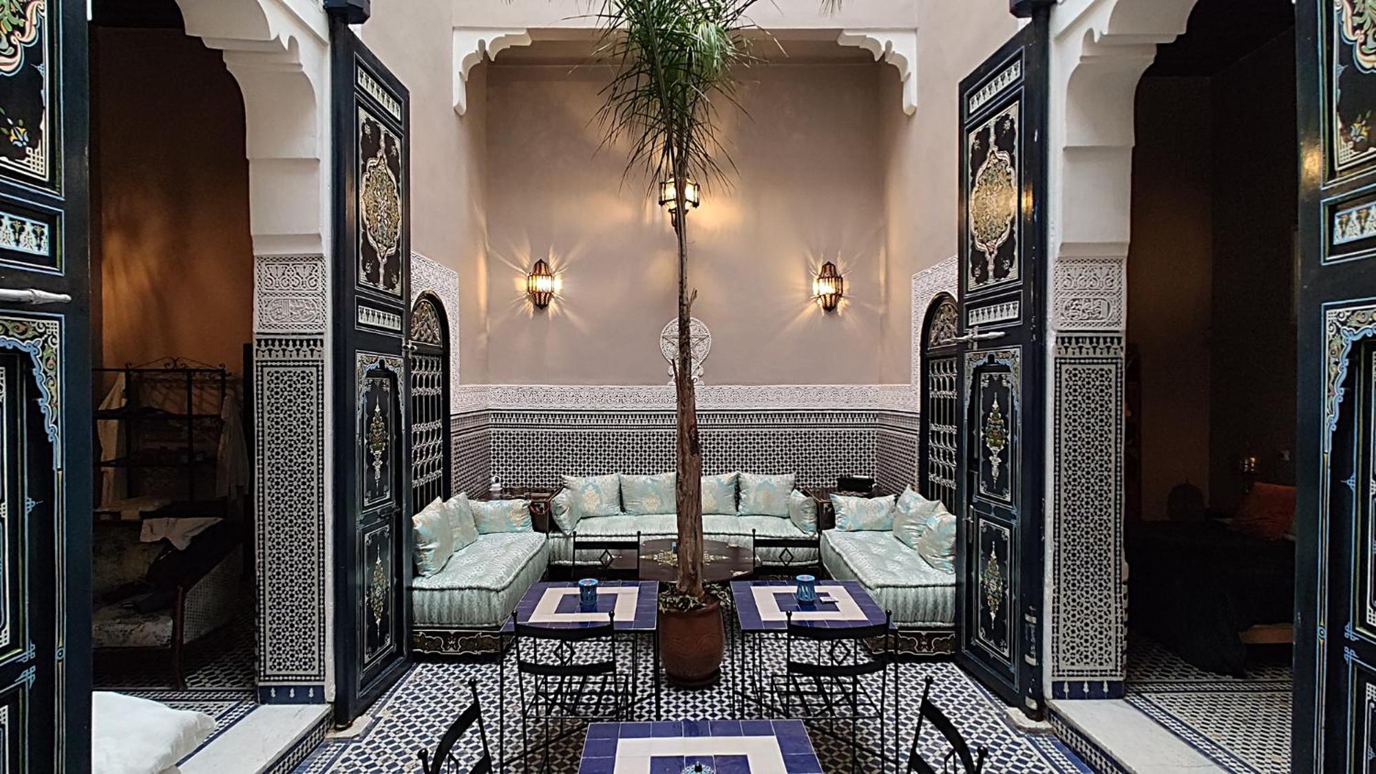lounge