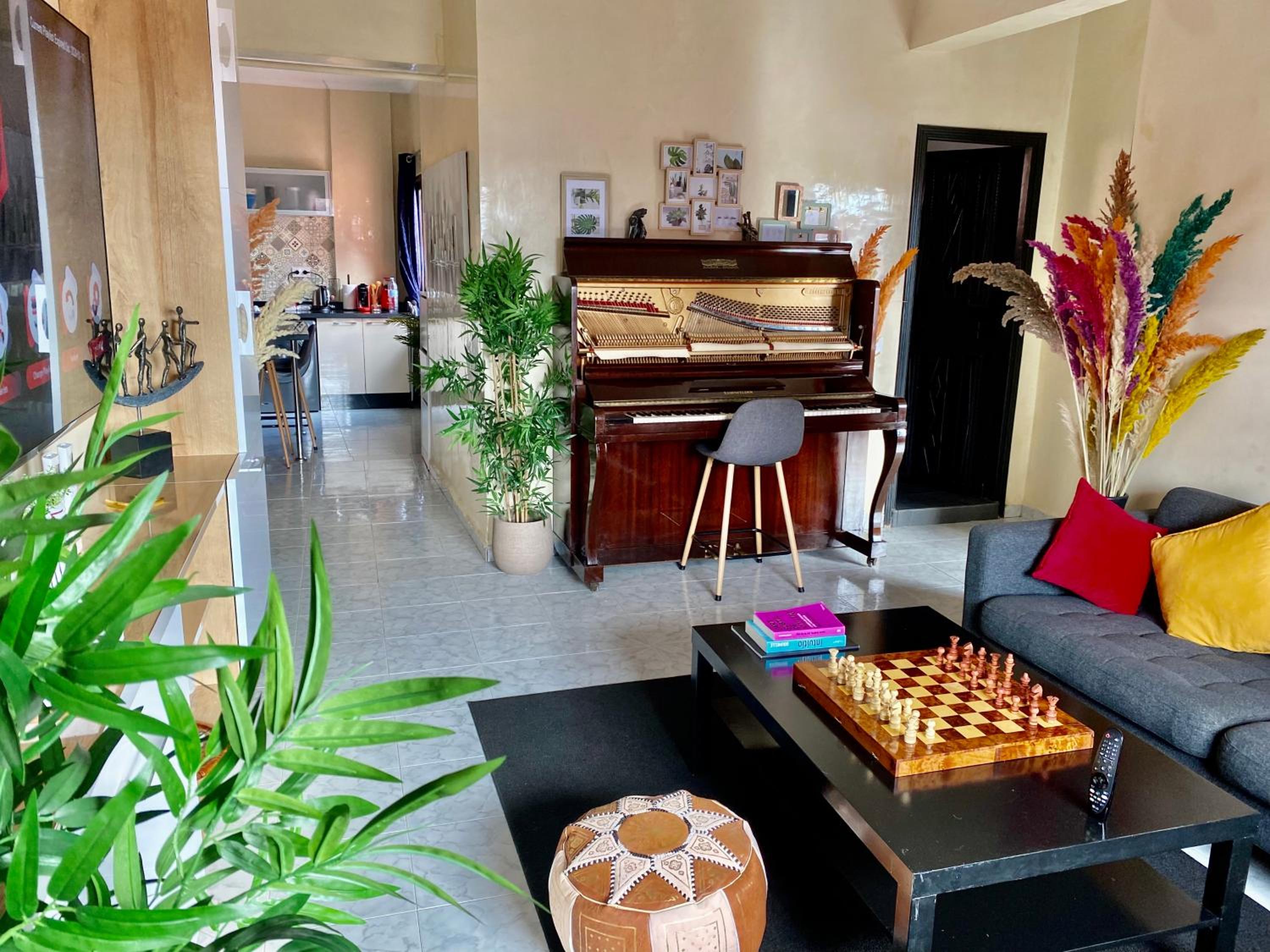 lounge