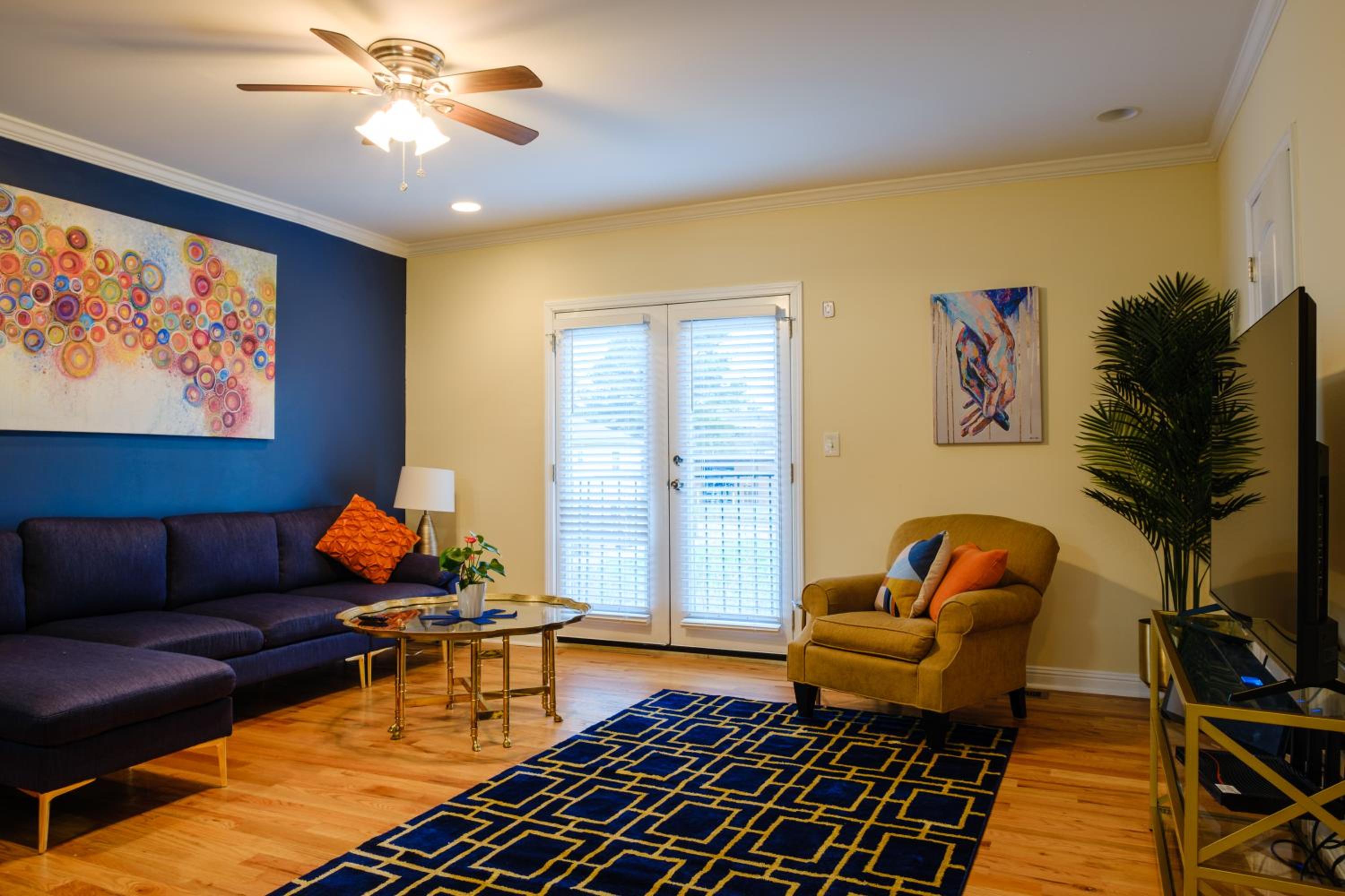 Amazing ATL downtown houses - minutes walk to bars, food and transport!