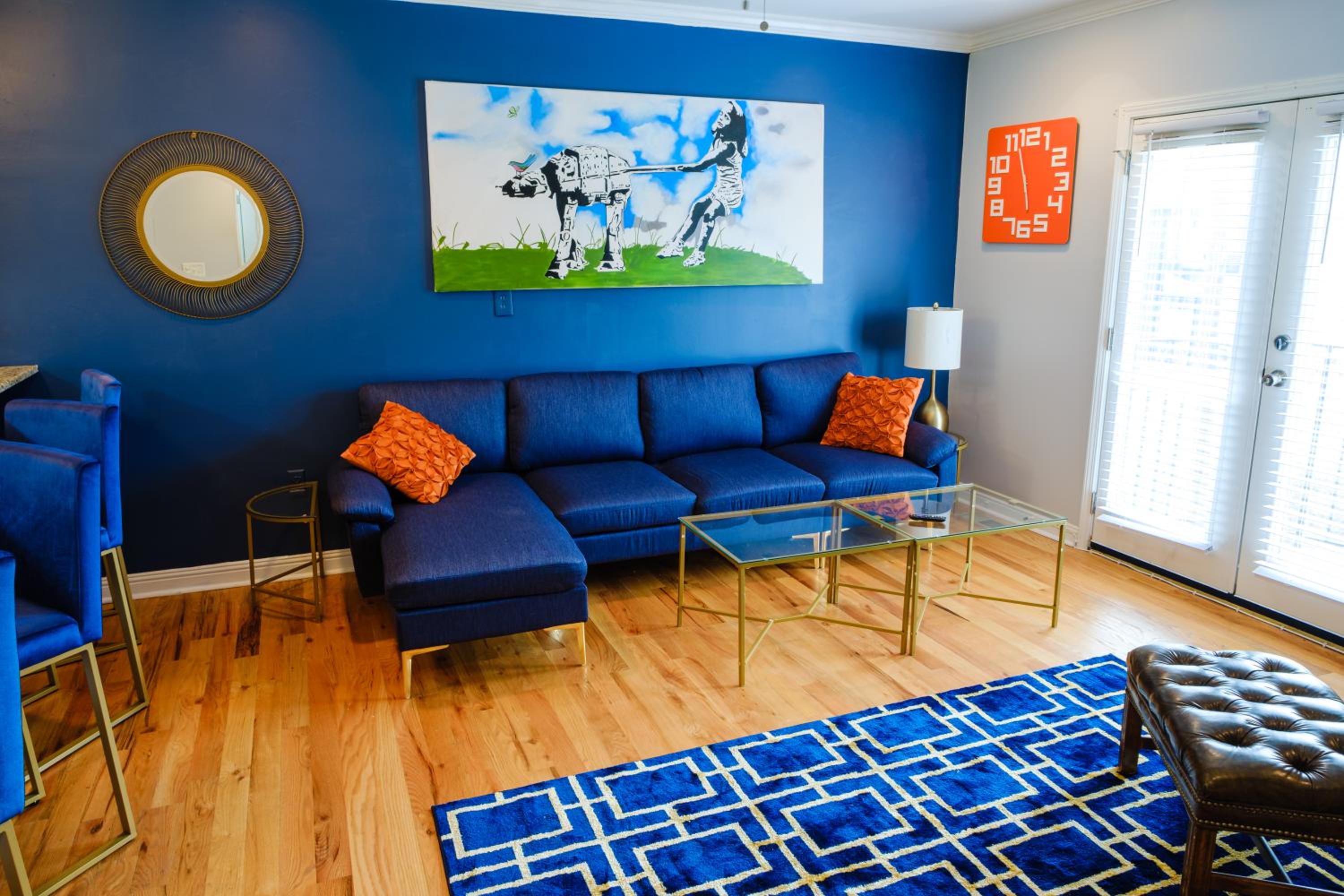 Amazing ATL downtown houses - minutes walk to bars, food and transport!