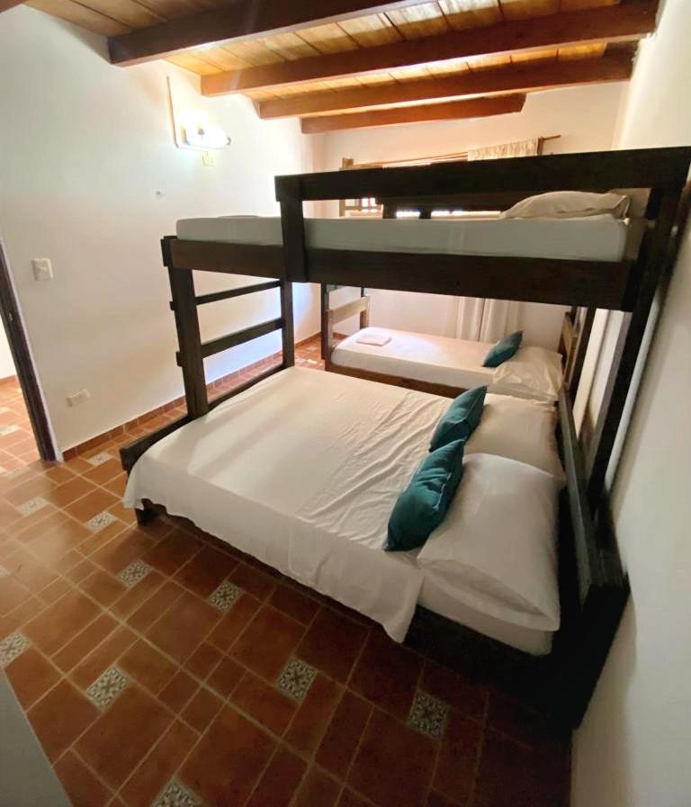 Photo 16