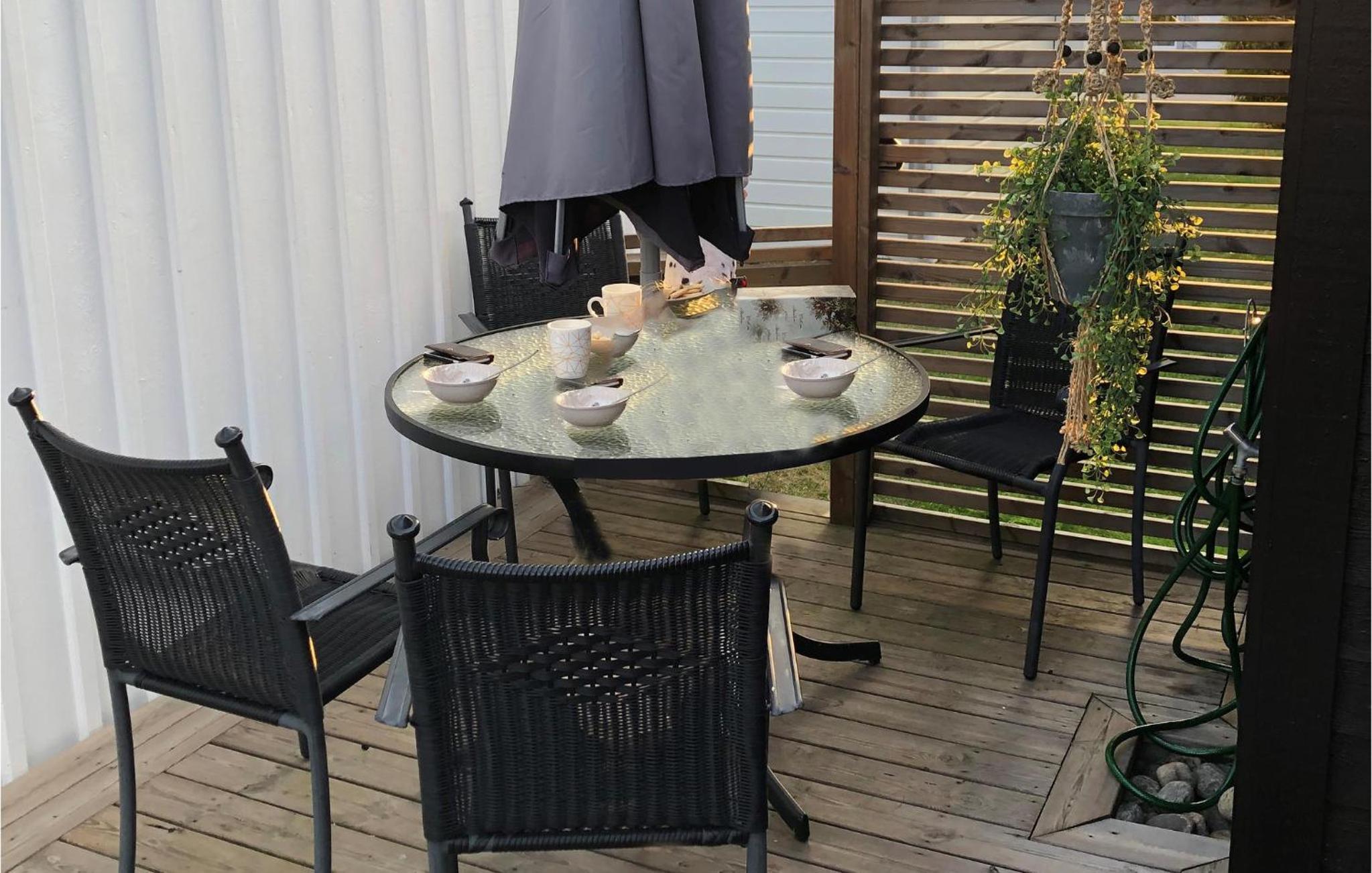 1 Bedroom Beautiful Home In Falkenberg
