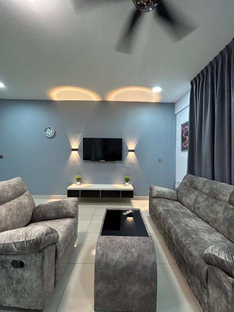 Austin Regency Mount Austin, Johor Bahru, Homestay in JB