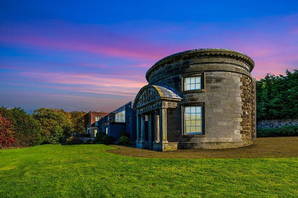 Craigiehall Temple