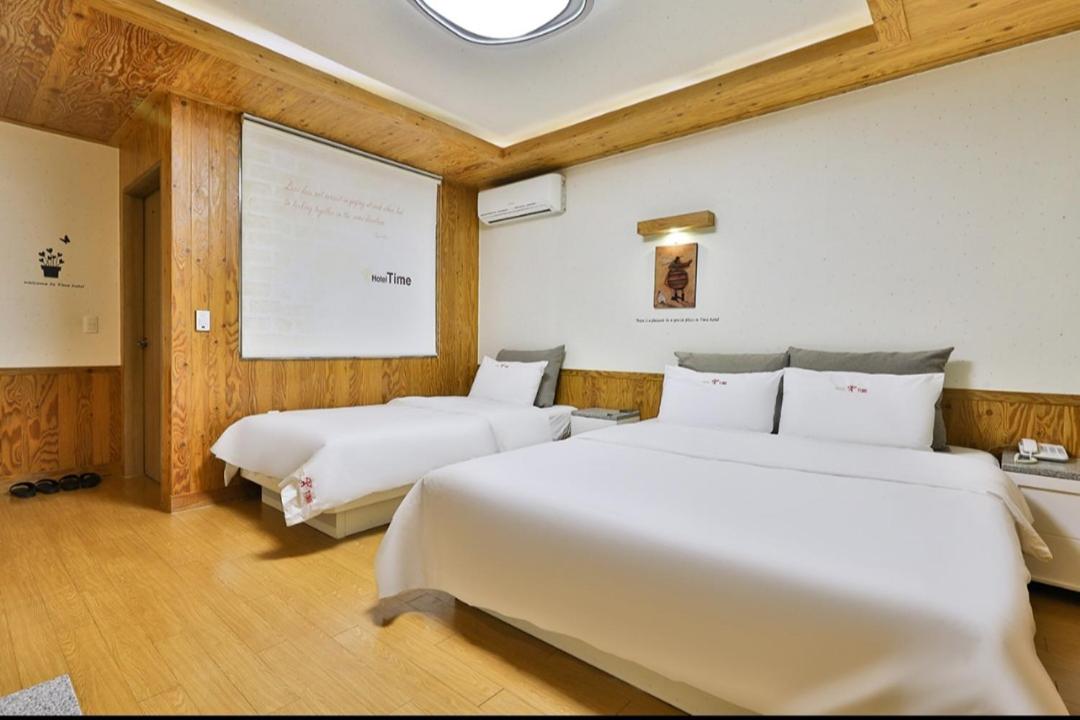 Time Hotel
