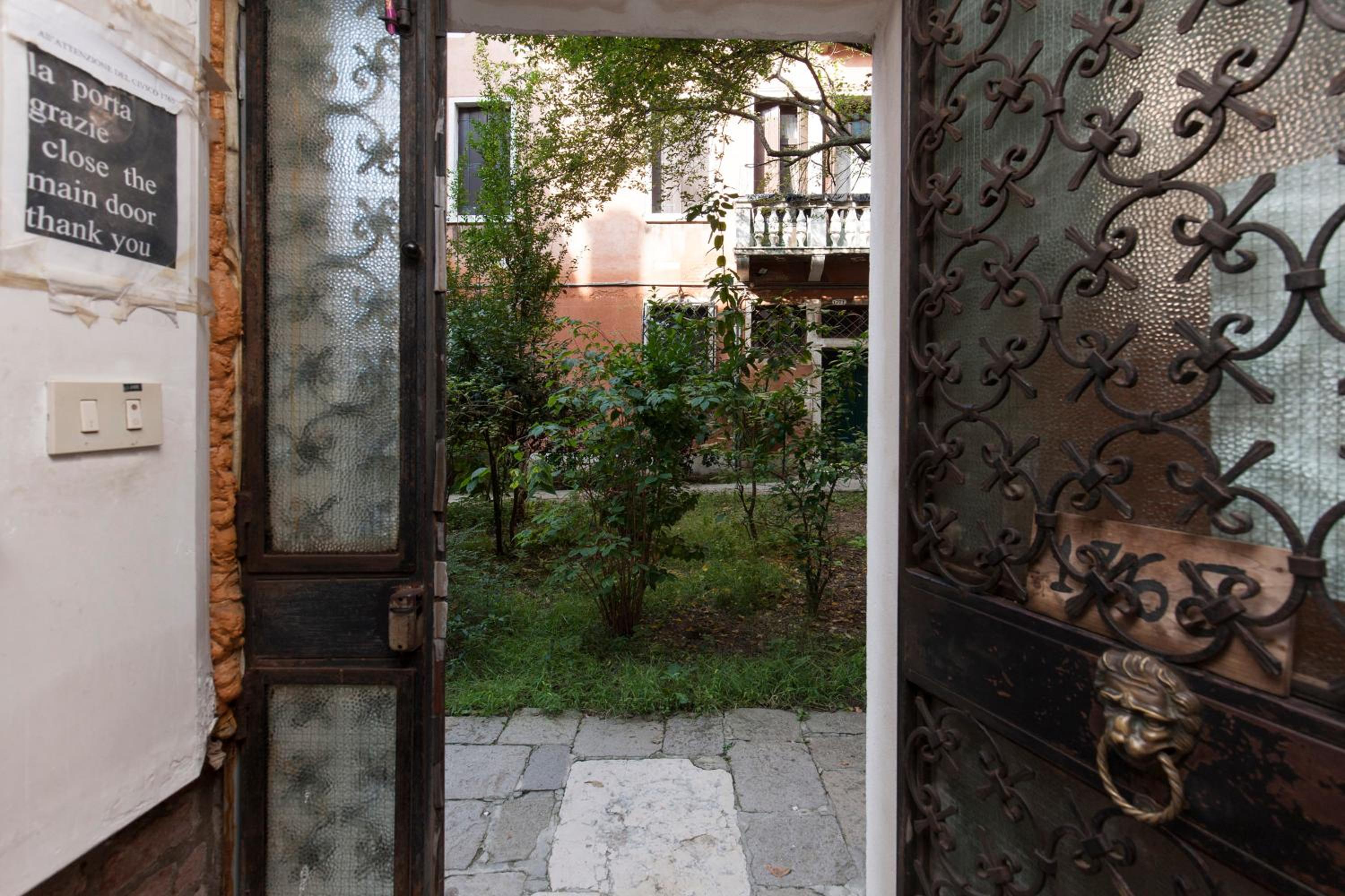 Casa Del Melograno