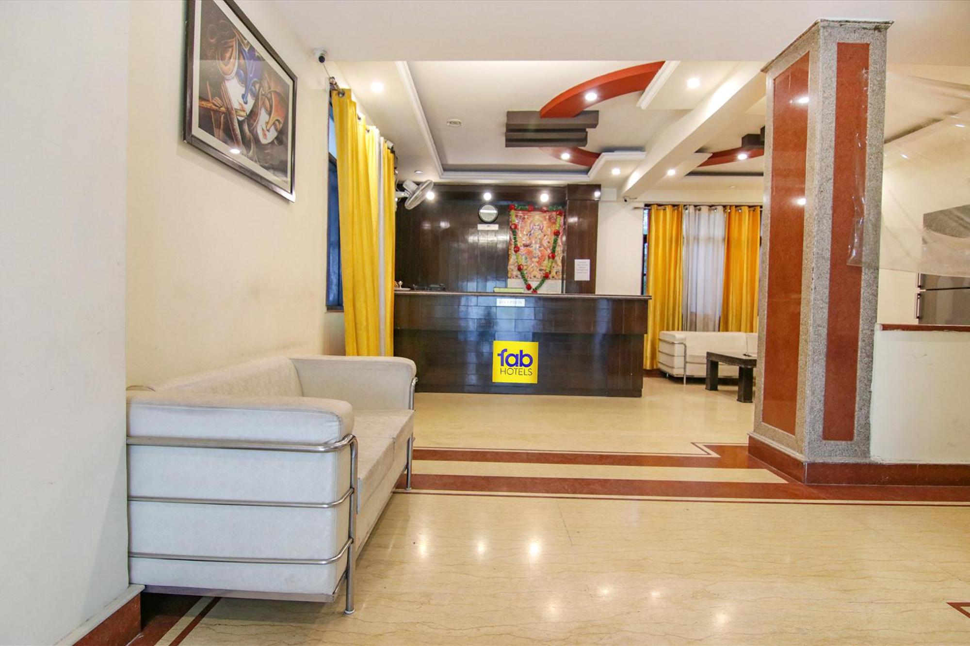 FabHotel City Palace