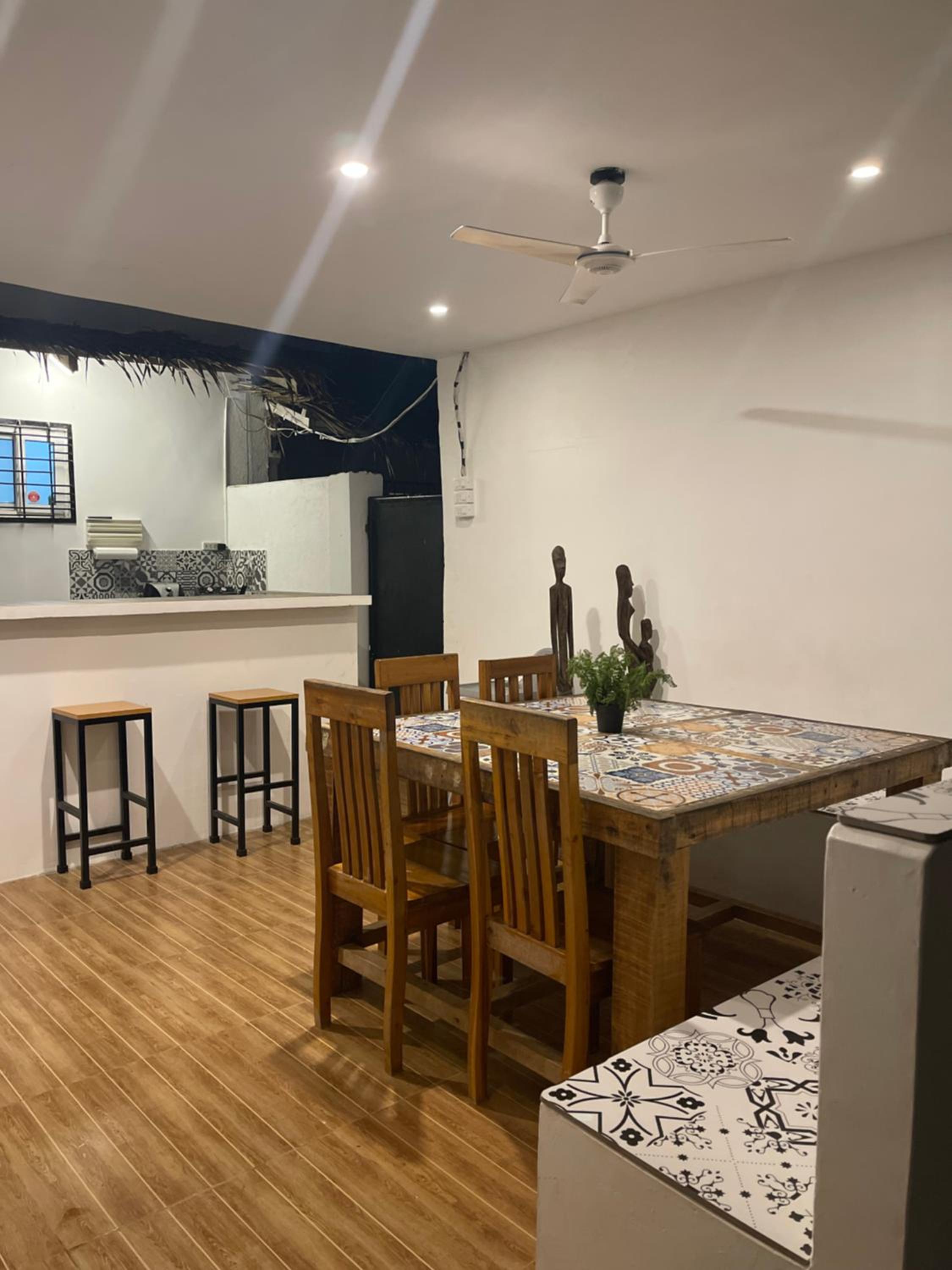 Kasamigos Guesthouse with Fast Internet
