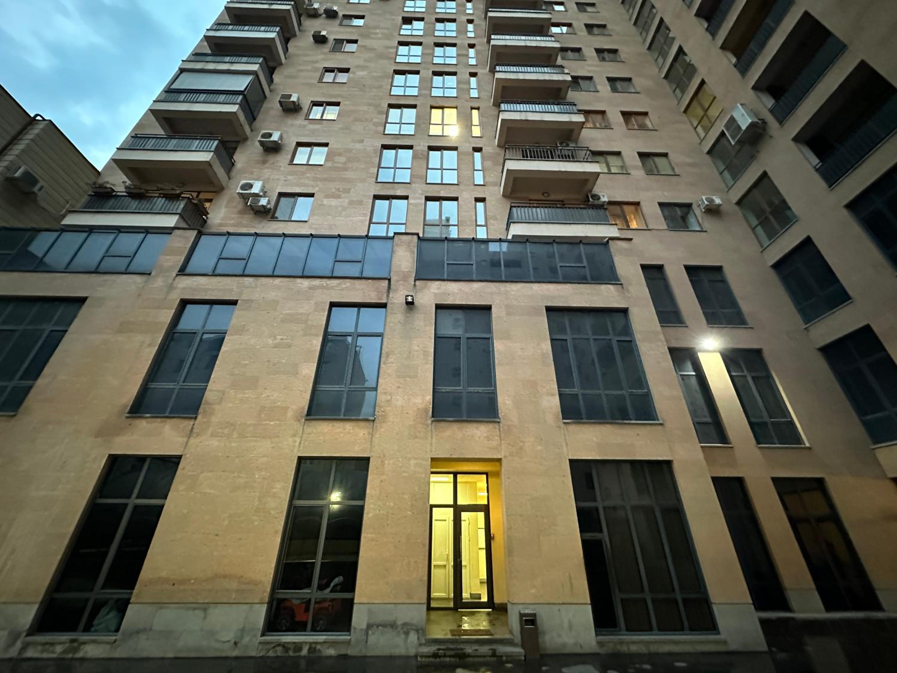Aram street, 1 bedroom Modern apartment DI482