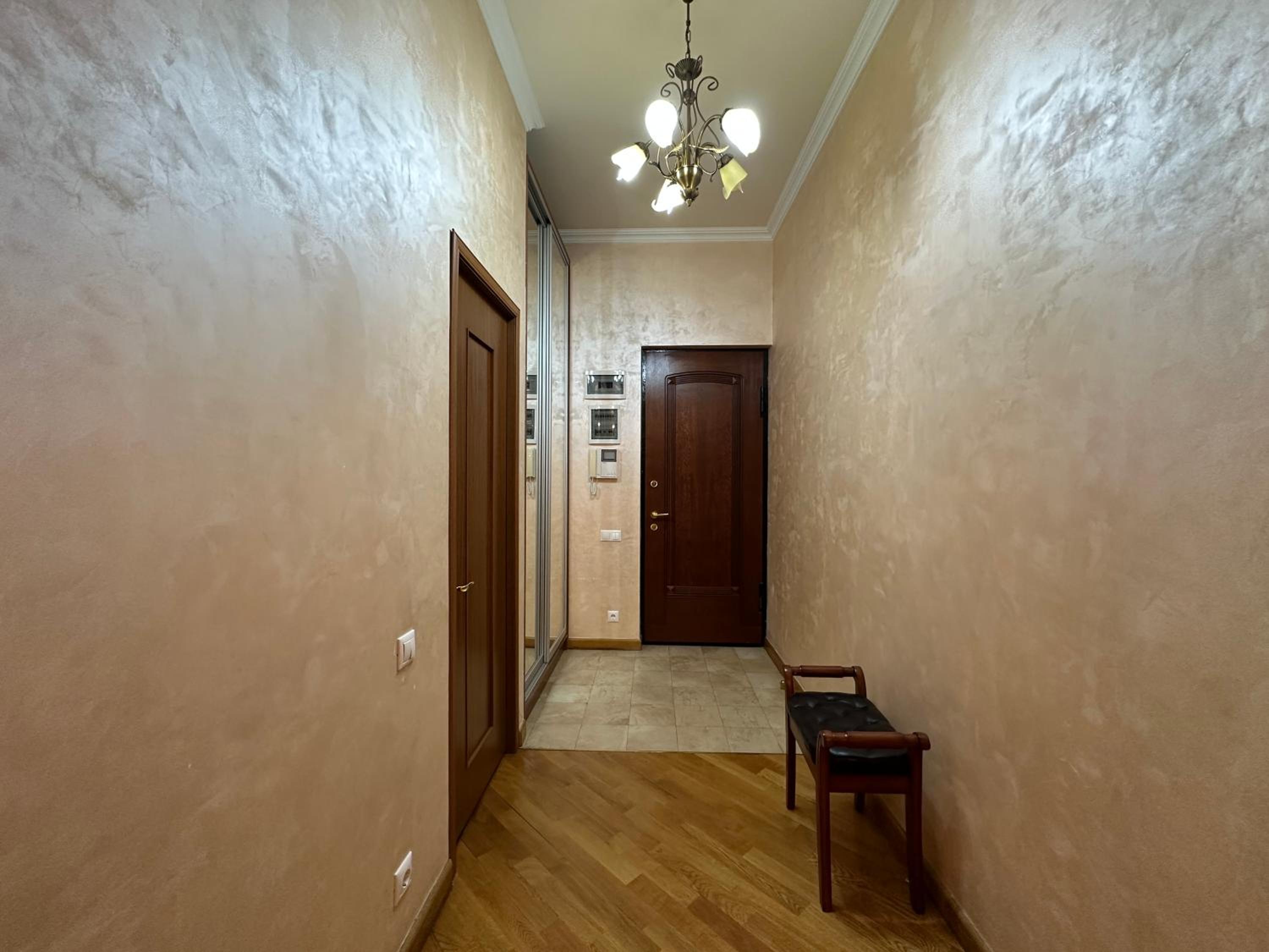 Aram street, 1 bedroom Modern apartment DI482