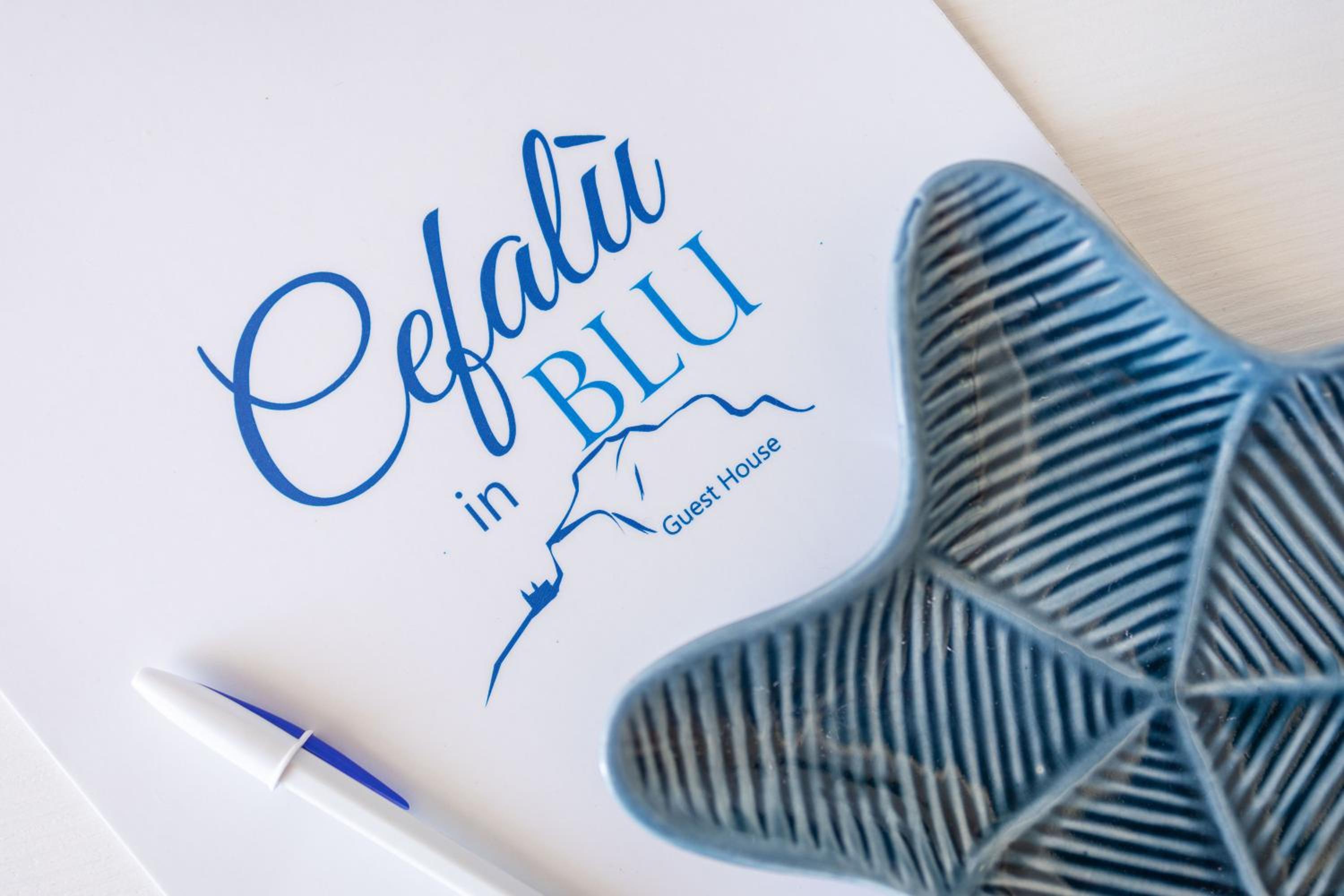 Cefalu in Blu