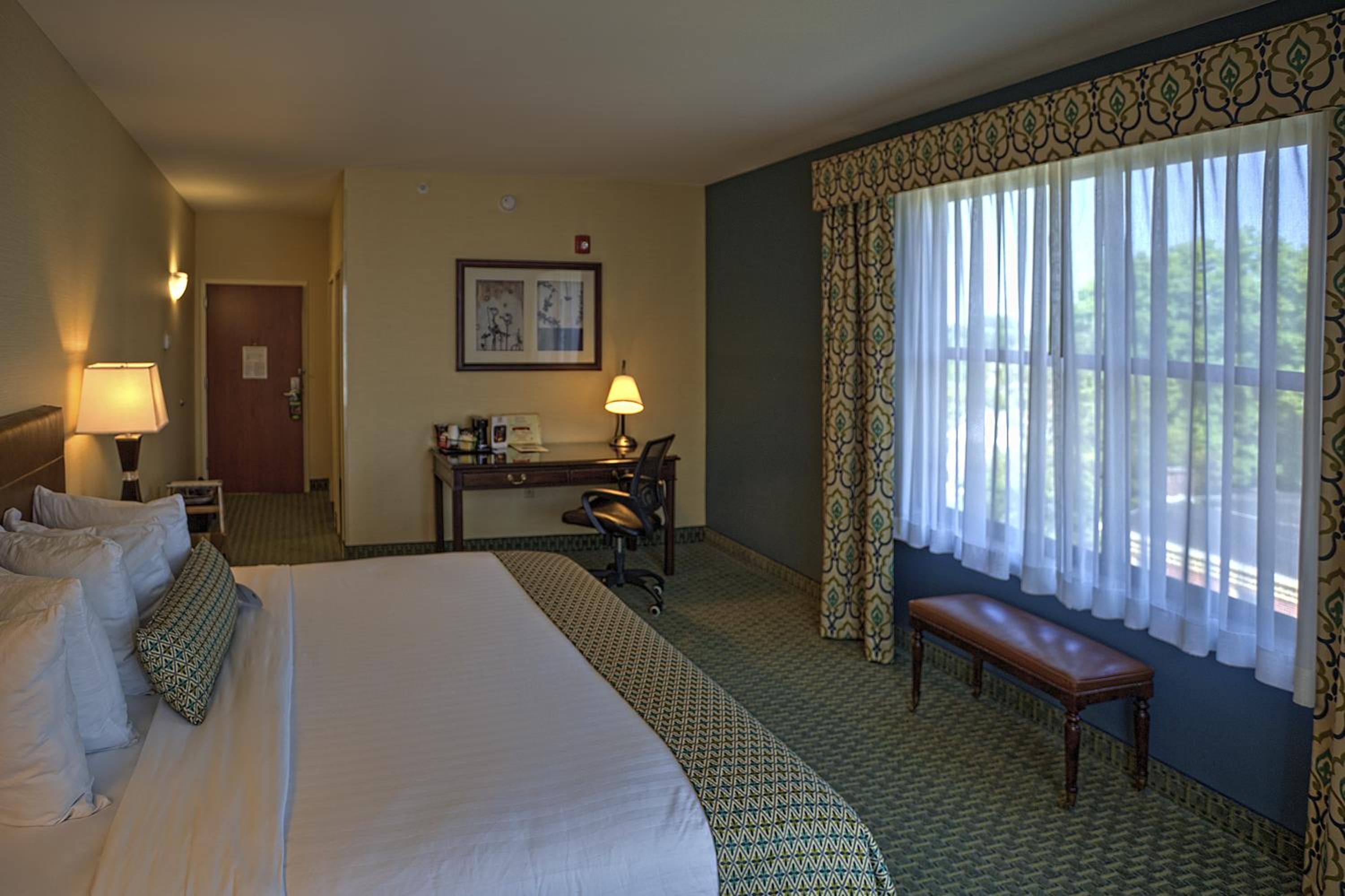 The Hotel Warner - Property Image 3