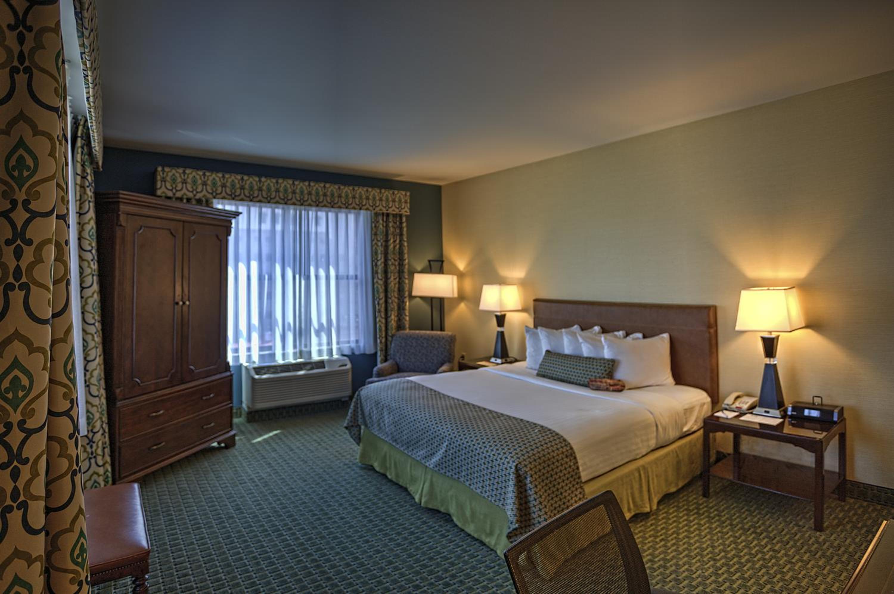 The Hotel Warner - Property Image 4