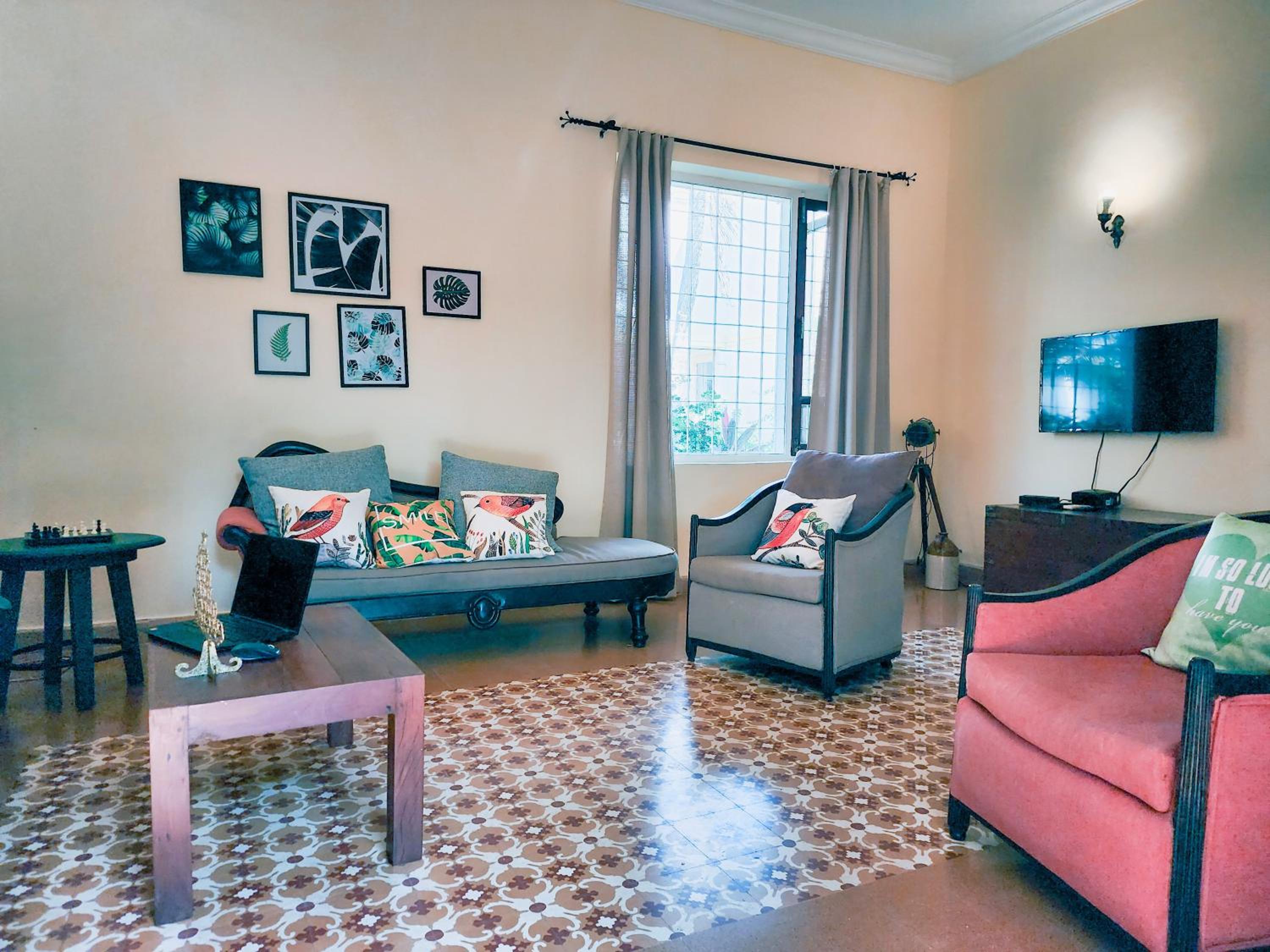 lounge