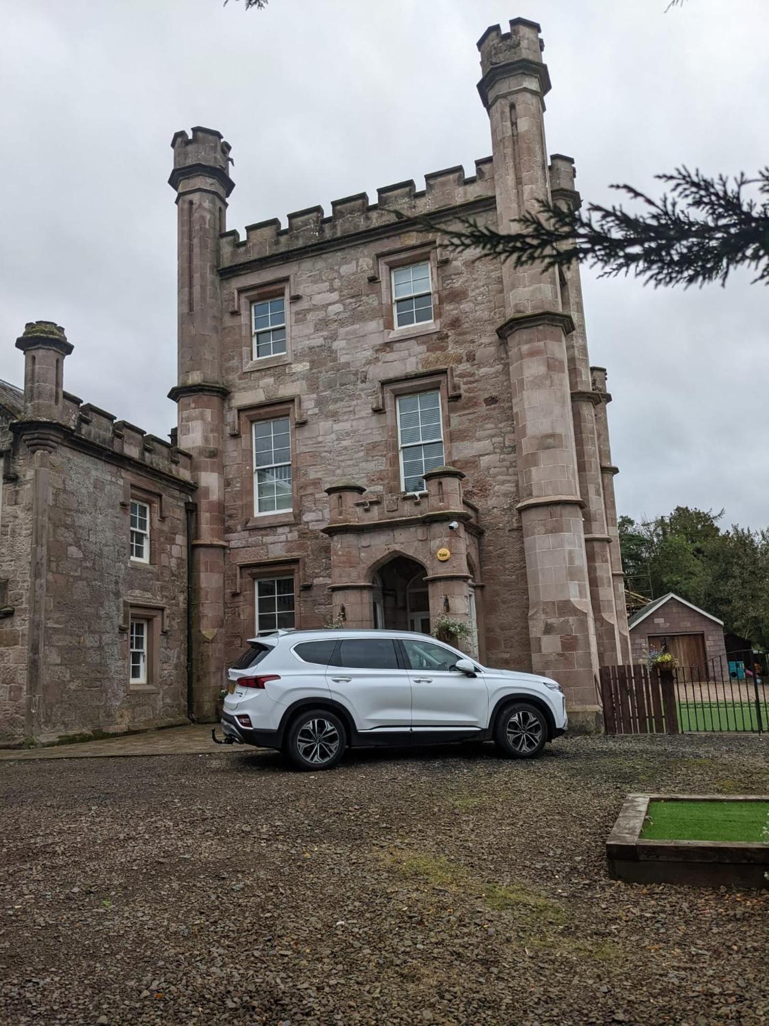 Langhouse Castle Bed and Breakfast view 3