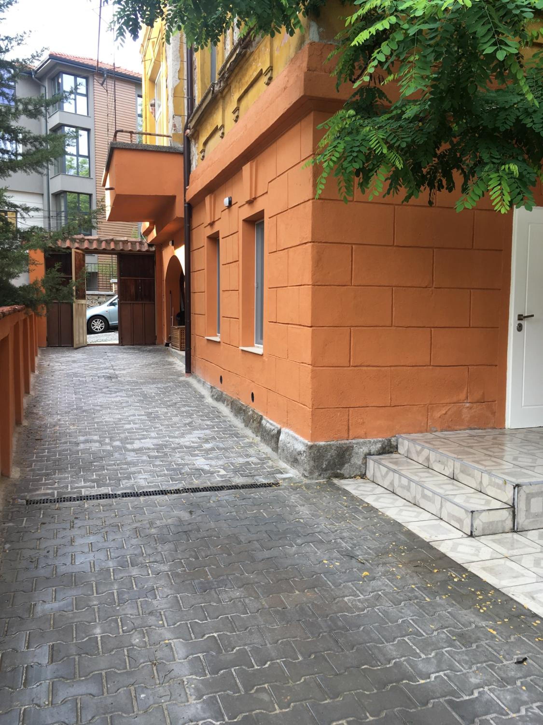 Photo 36